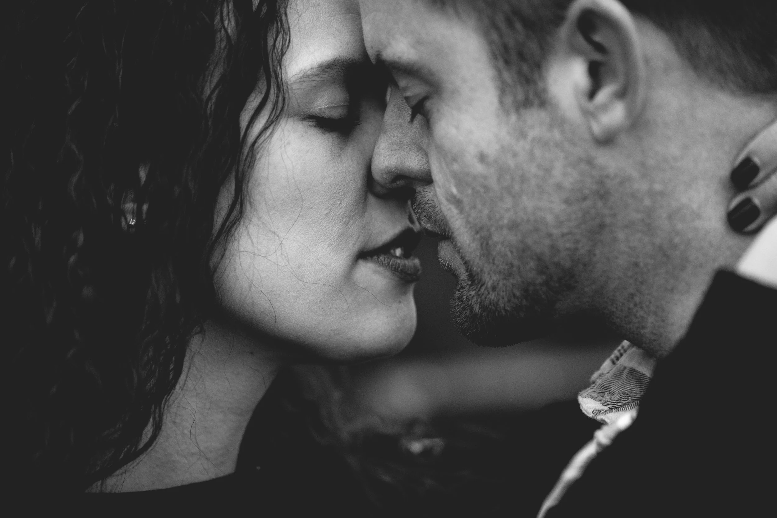 Kissing for Health & Happiness