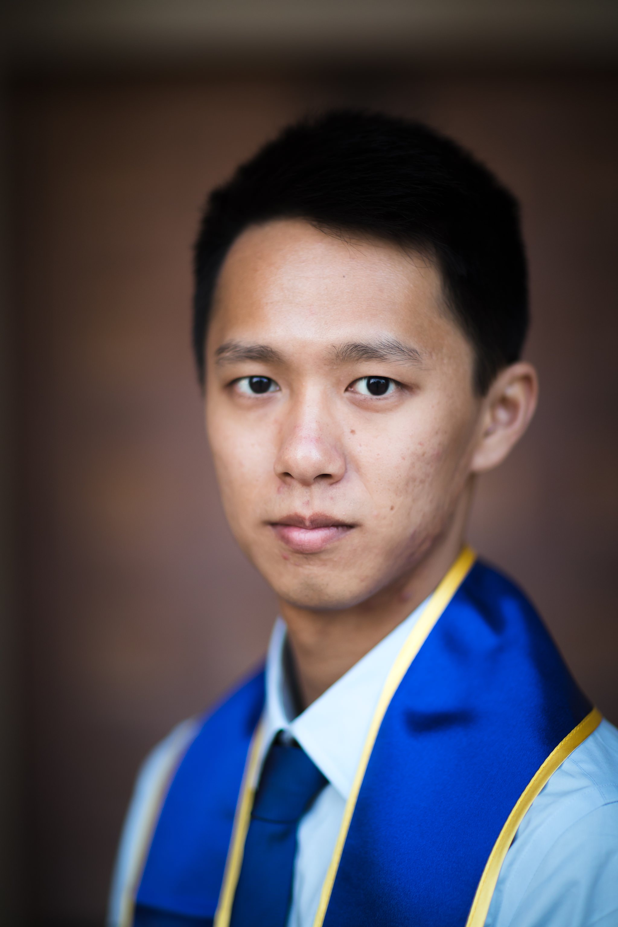 los-angeles-ucla-senior-graduation-portraits-royce-doors-headshot-with-sash