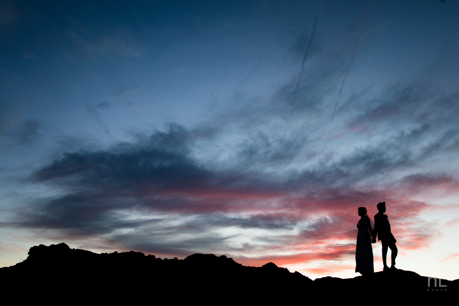joshua-tree-engagement-wedding-elopement-photography-stylized-photoshoot-epic-environmental-portrait-bride-and-groom-silhouette-sunset-blue-hour