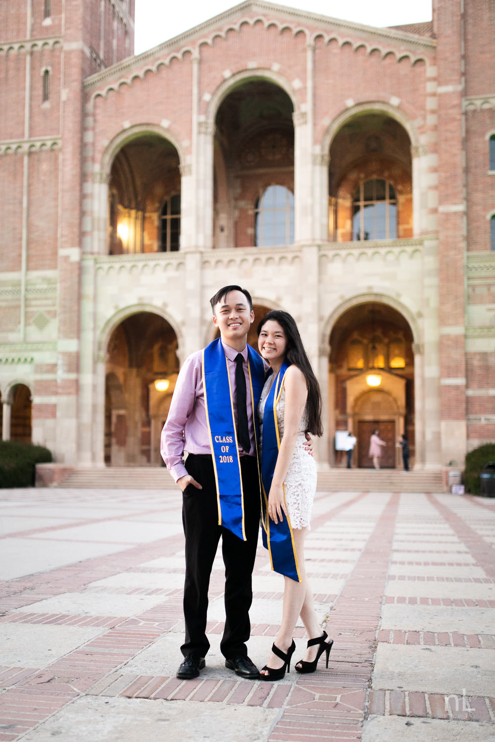 los-angeles-ucla-senior-graduation-portraits-couple-royce-hall-epic-sashes