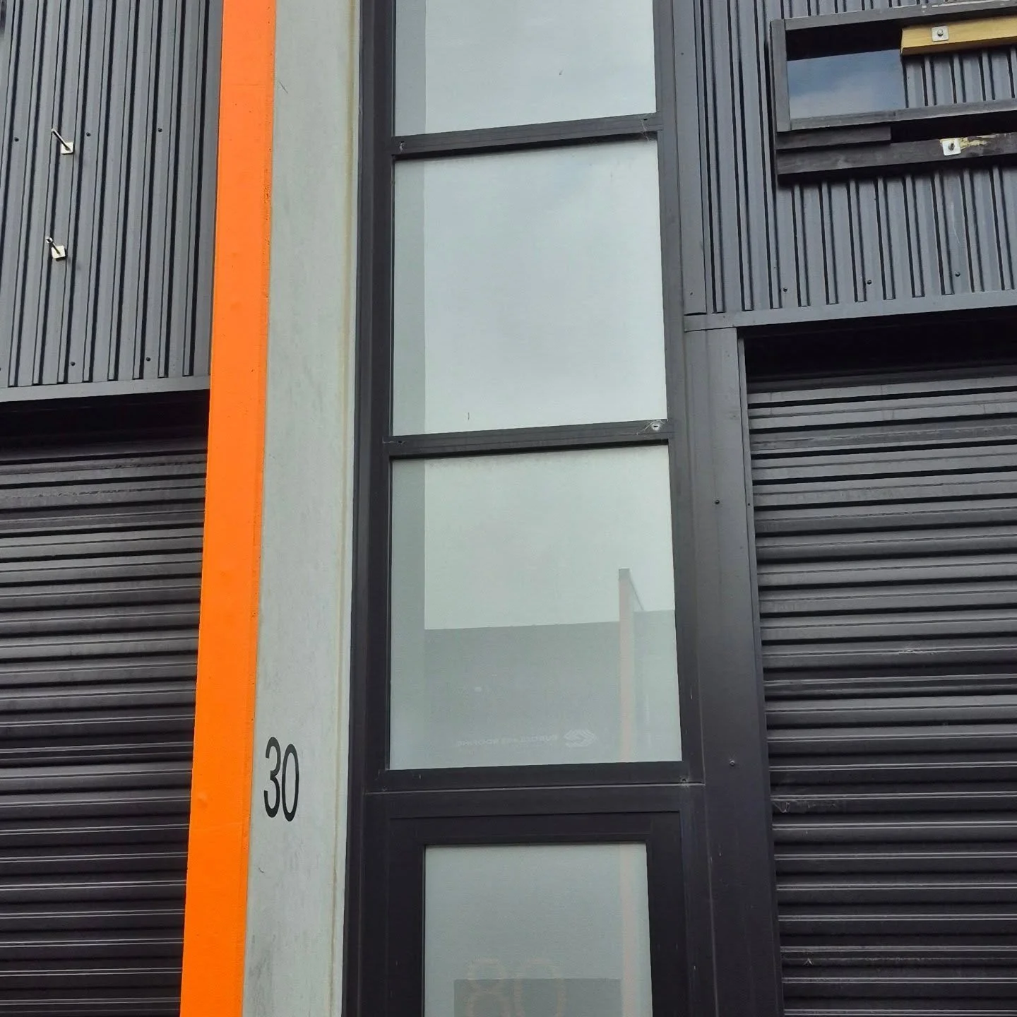 Window frosting for privacy but still let's in natural light 
#signage #sign #signshop #acm #advertising #frosting #manifestation #windowfilm #hexis #avery #design #graphics #decals #signboard #aucklandnz