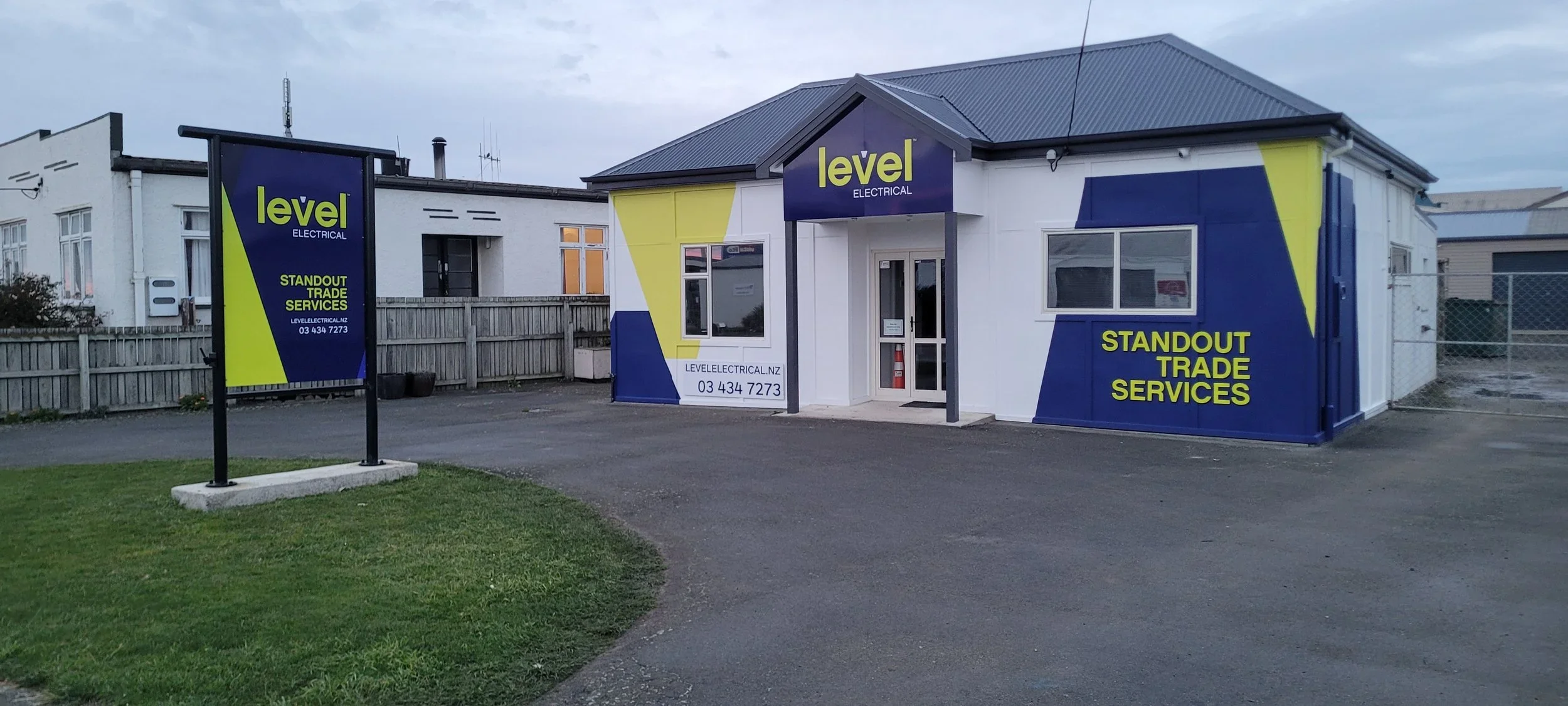 3D logos and signs painted building