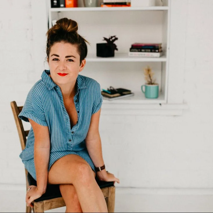 KATE JUNIPER Editor, Writer & Founder of JEC. Inspired, most often, to write about writing. She has a lot of opinions about it, you know.