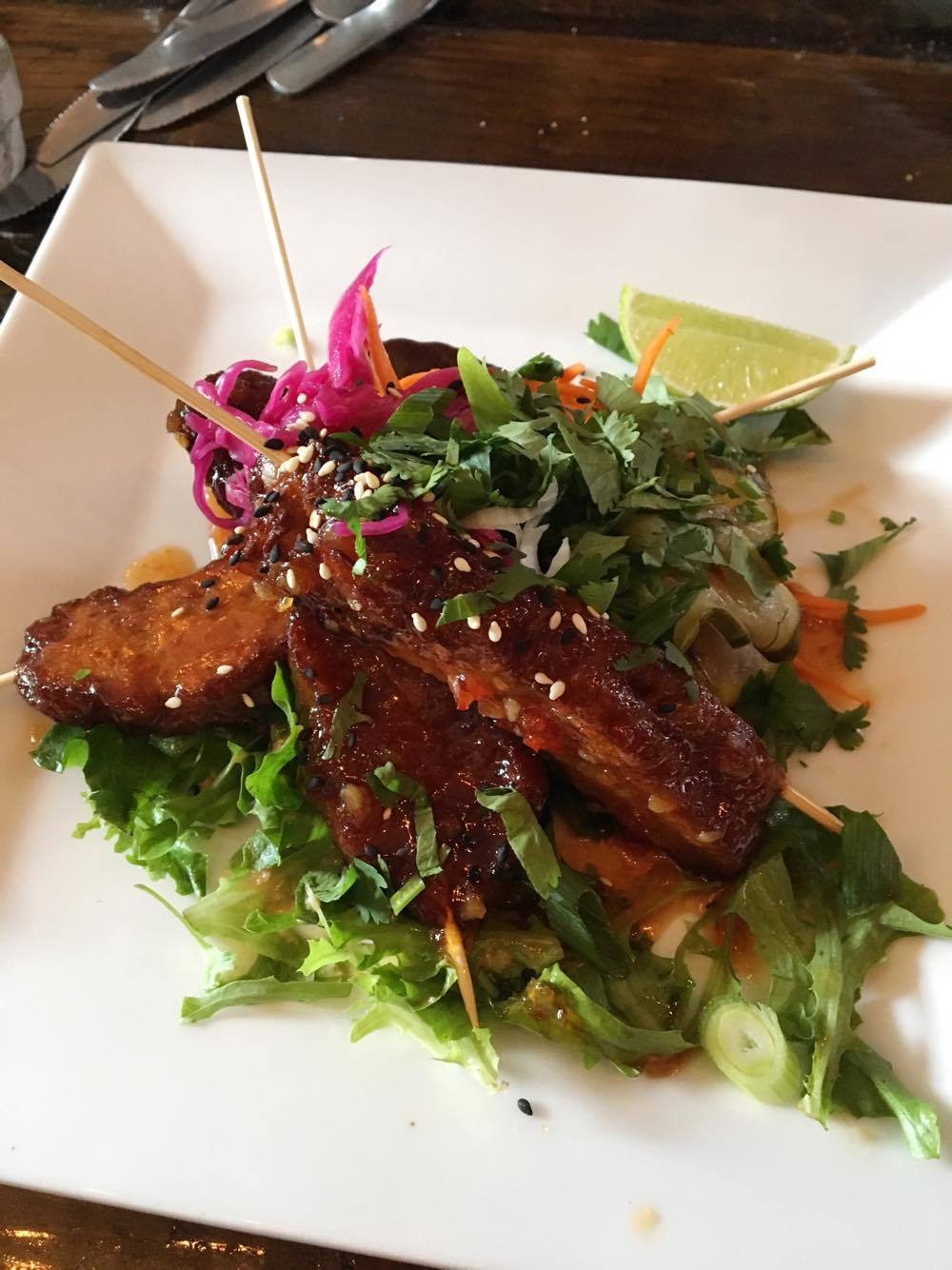 Sweet and Sticky Seitan Skewers SO TASTYYYYY 