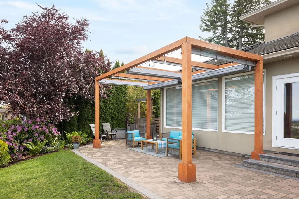 VictoriaBC-Mustanglandscape-pergola-patio-entertaining.jpg