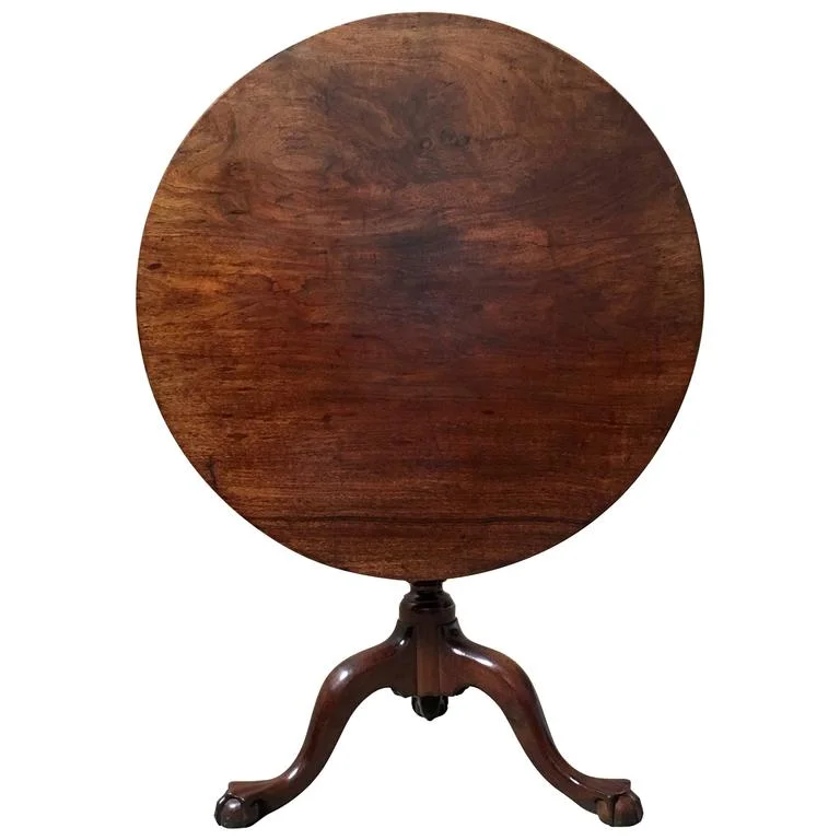 18th Century Chippendale Tilt-Top Table