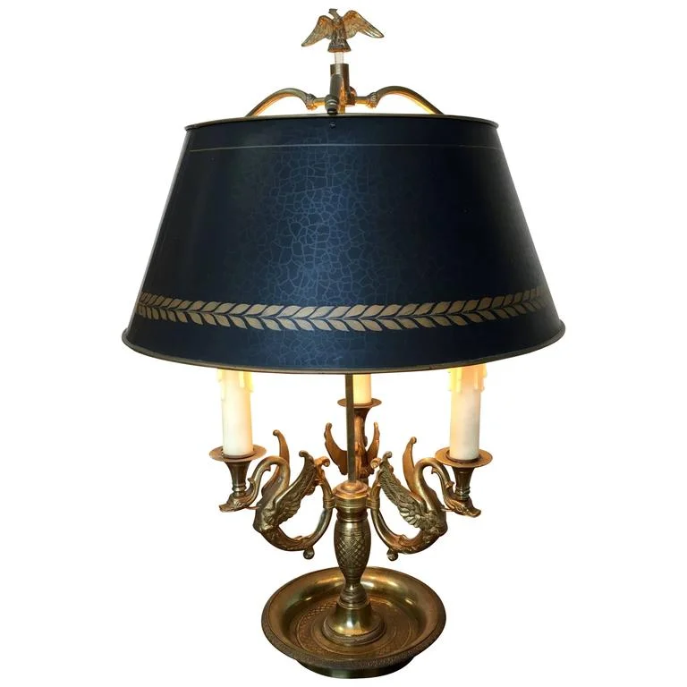 Early 20th Century Brass Bouillotte Lamp with Tole Shade