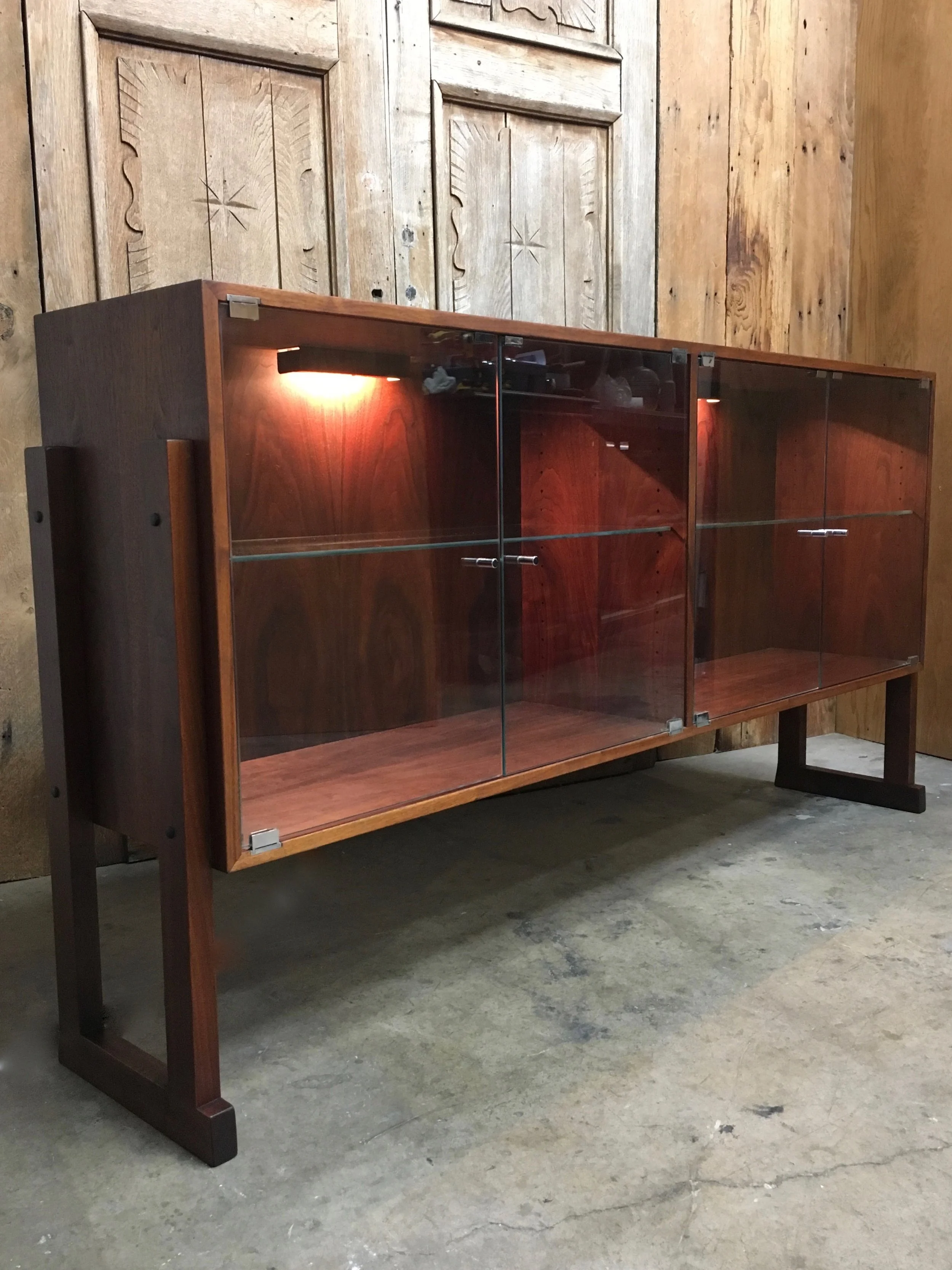 Mid-Century Modern Display Cabinet — Kubisak Modern Design