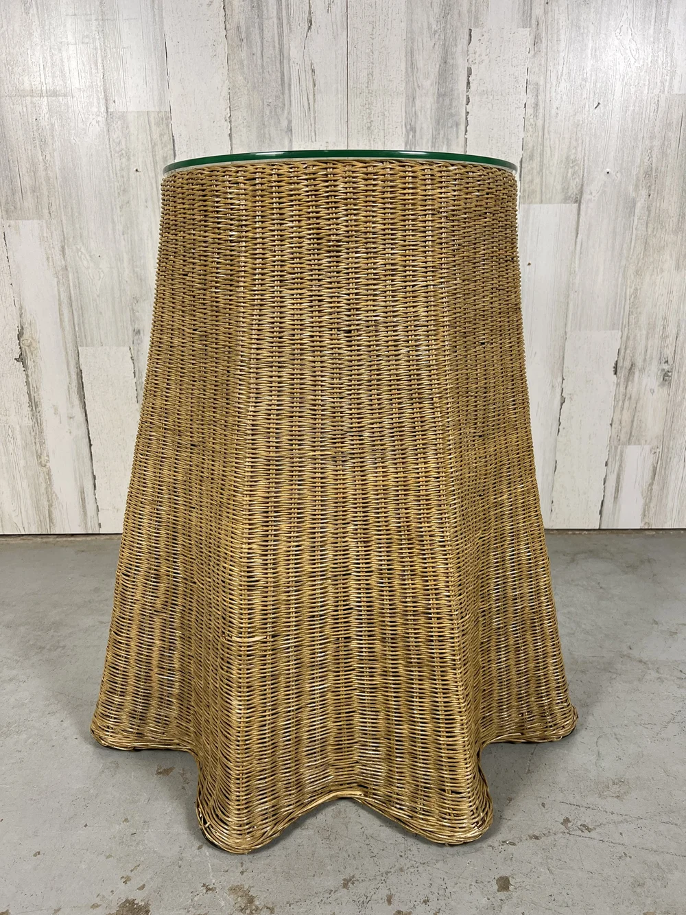 柚香光　Movement Tweed Stole Abstract Trompe L'oeil Draped Wicker 