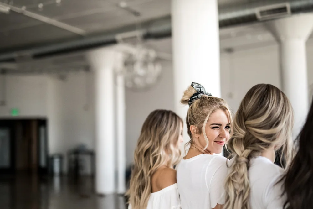 Do S Don Ts Of Hair Extension Maintenance Mckenzie Hair Co