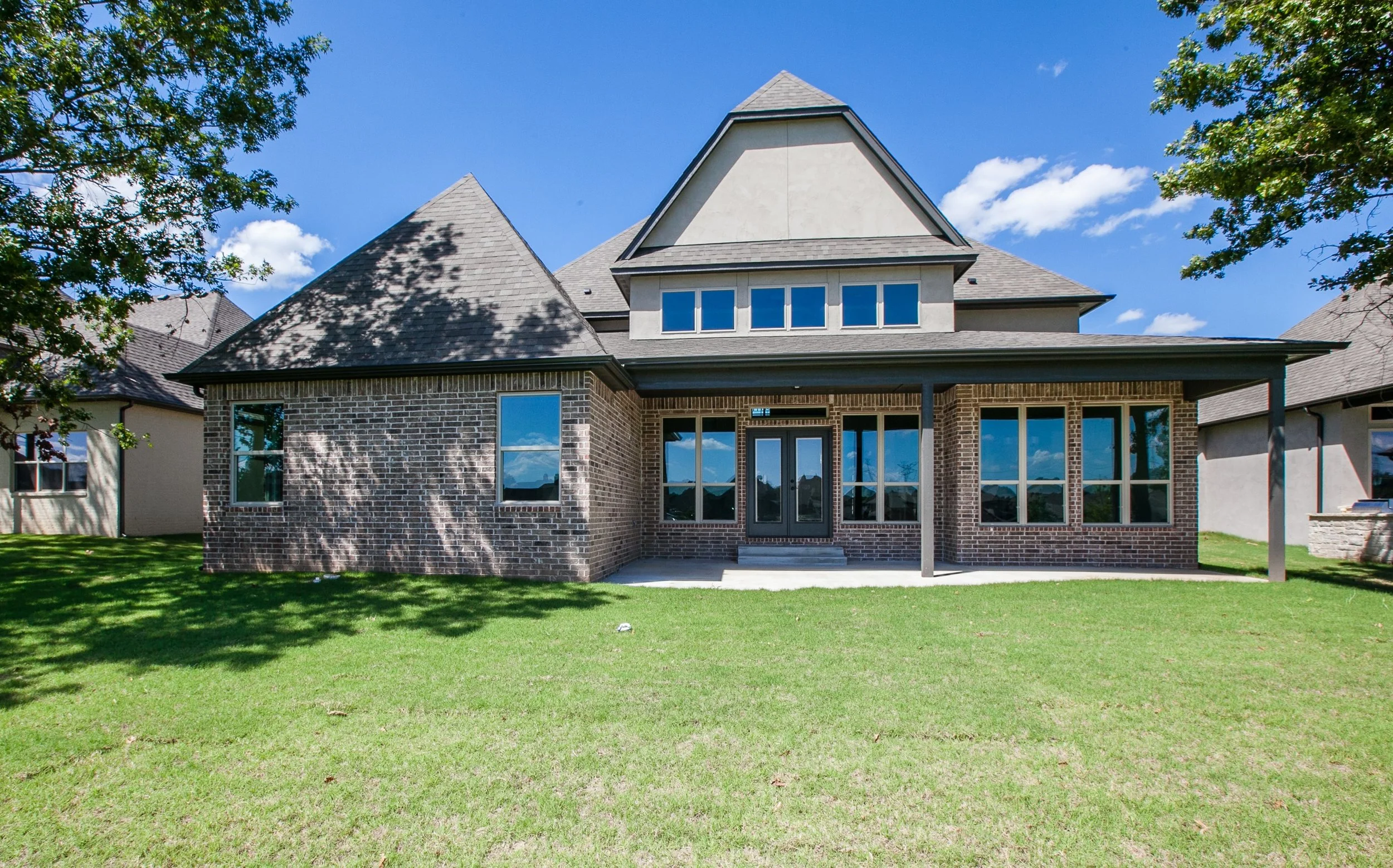 034_Back of Home.jpg