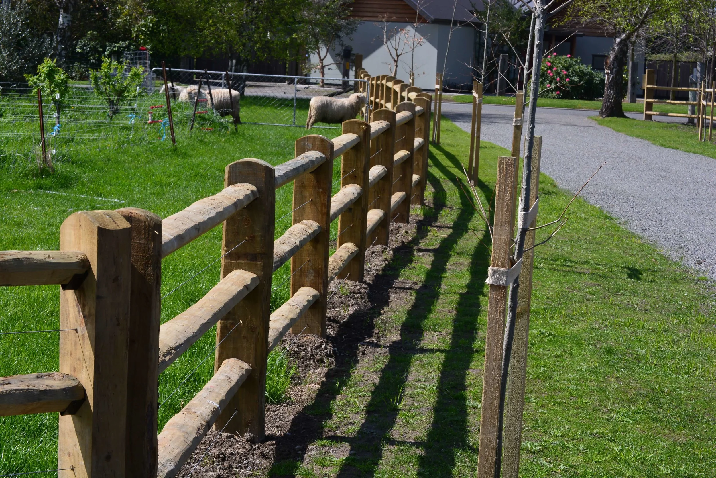 Residential and lifestyle fencing by Blackmore Fencing.&nbsp;
