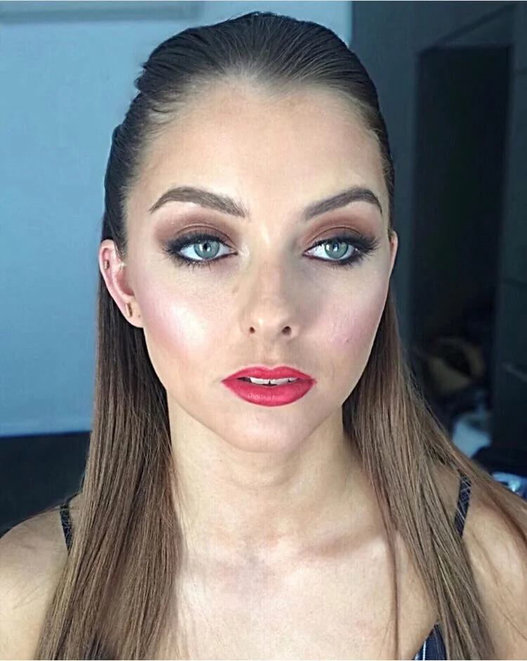 MELBOURNE'S BEST MOBILE MAKEUP ARTISTS & BRIDAL HAIRSTYLISTS