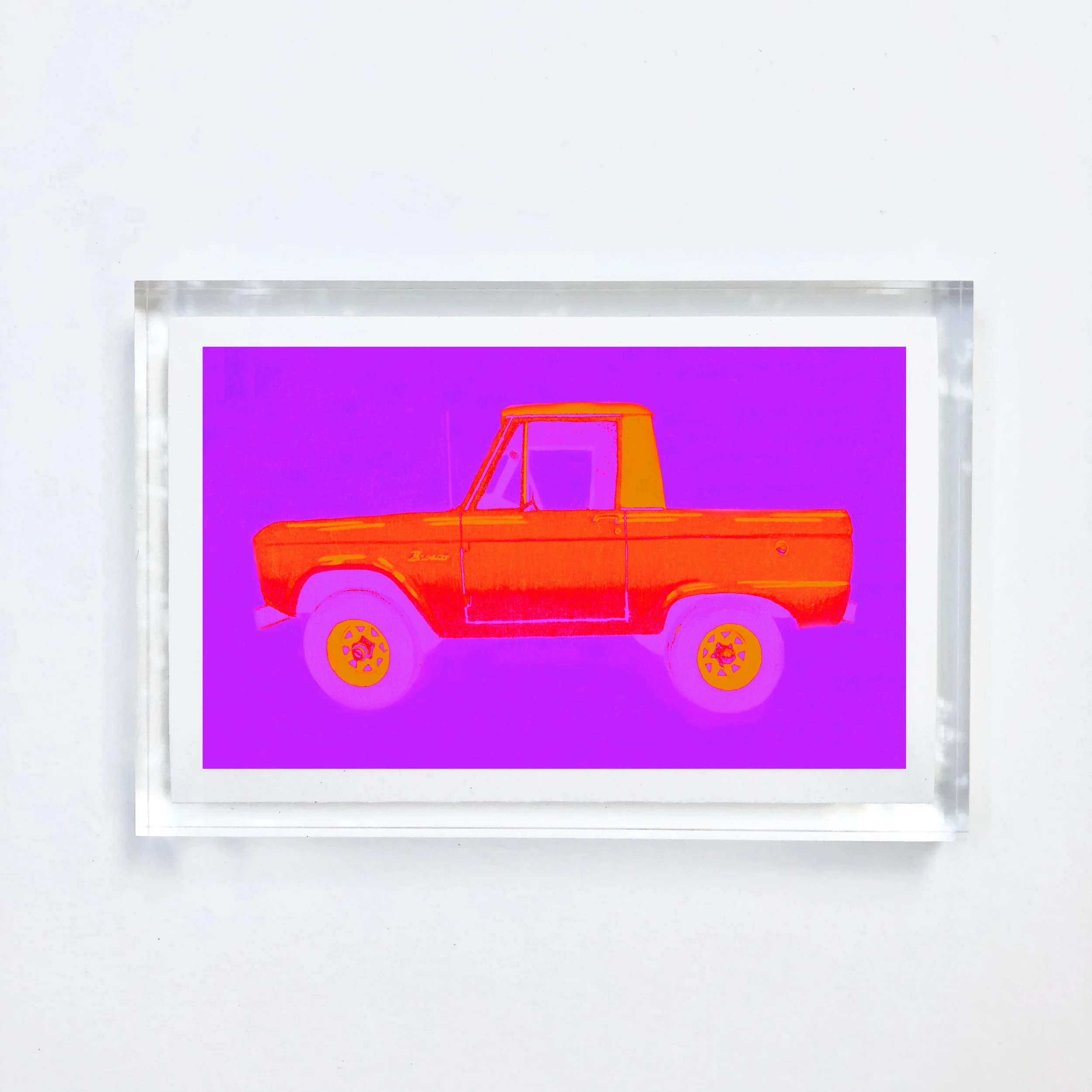 10_acrylic.jpg