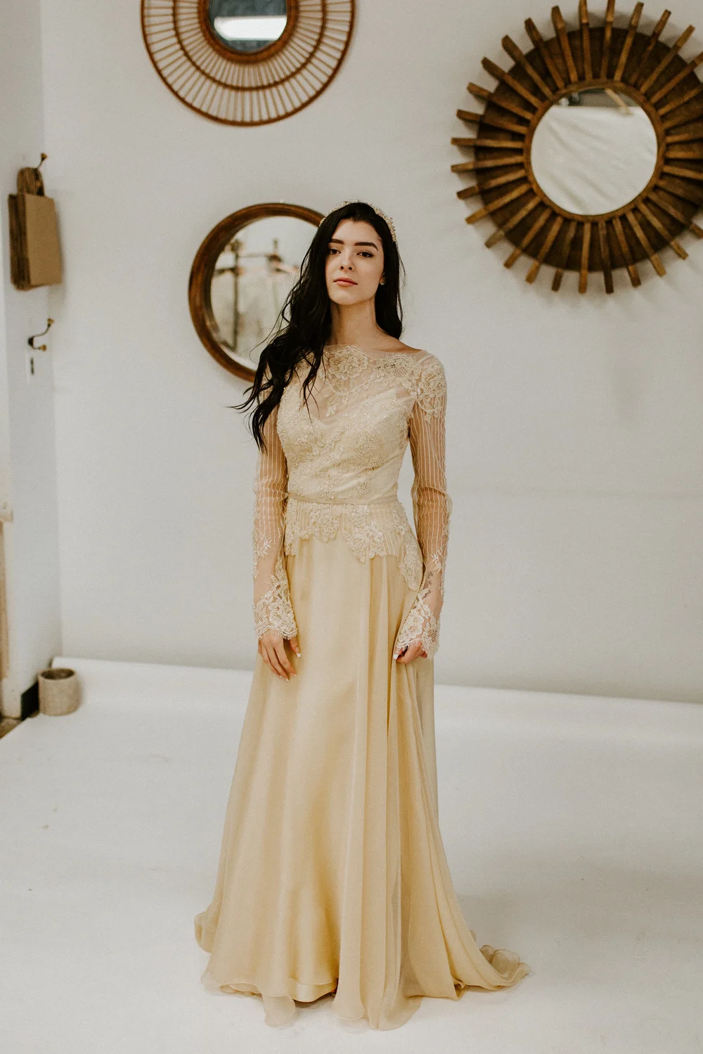 antique lace wedding dress