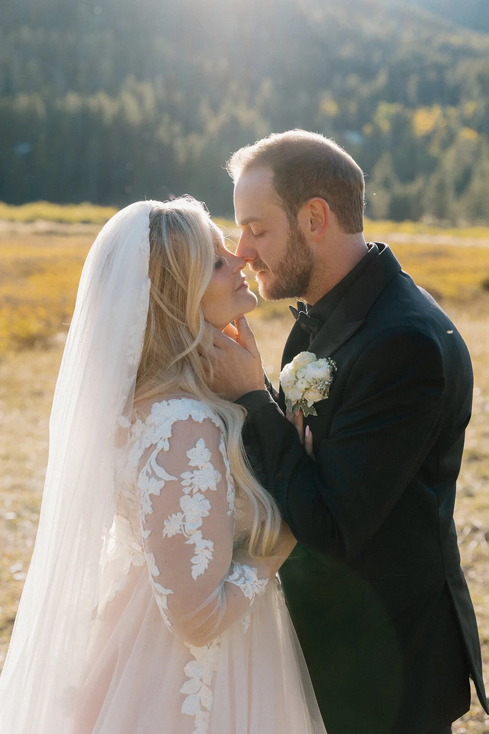 Brooke floral lace whimsical veil — Daci Gowns
