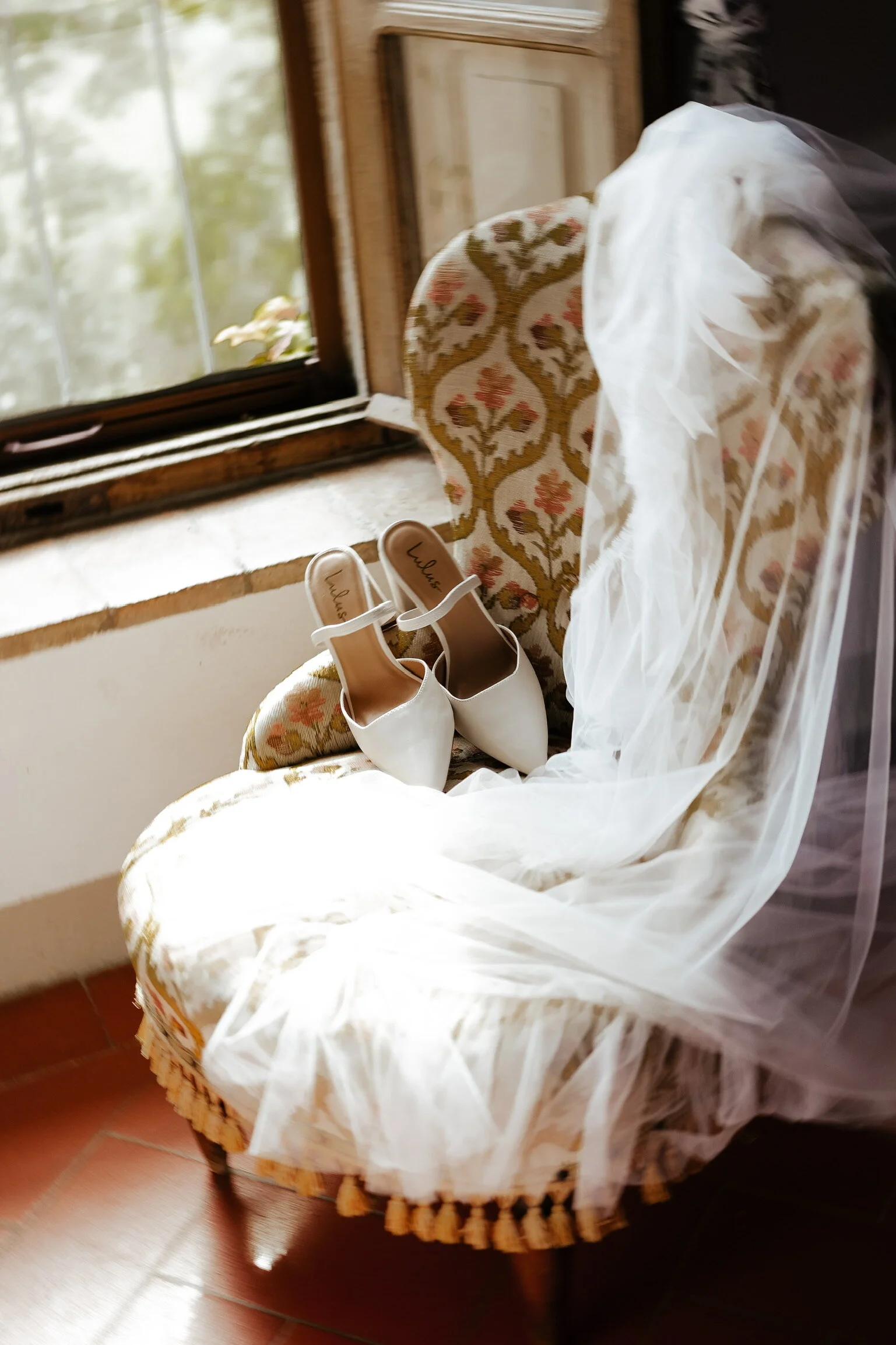 C7DEF2CA-58D7-4DE8-9C81-68FC8D08B118