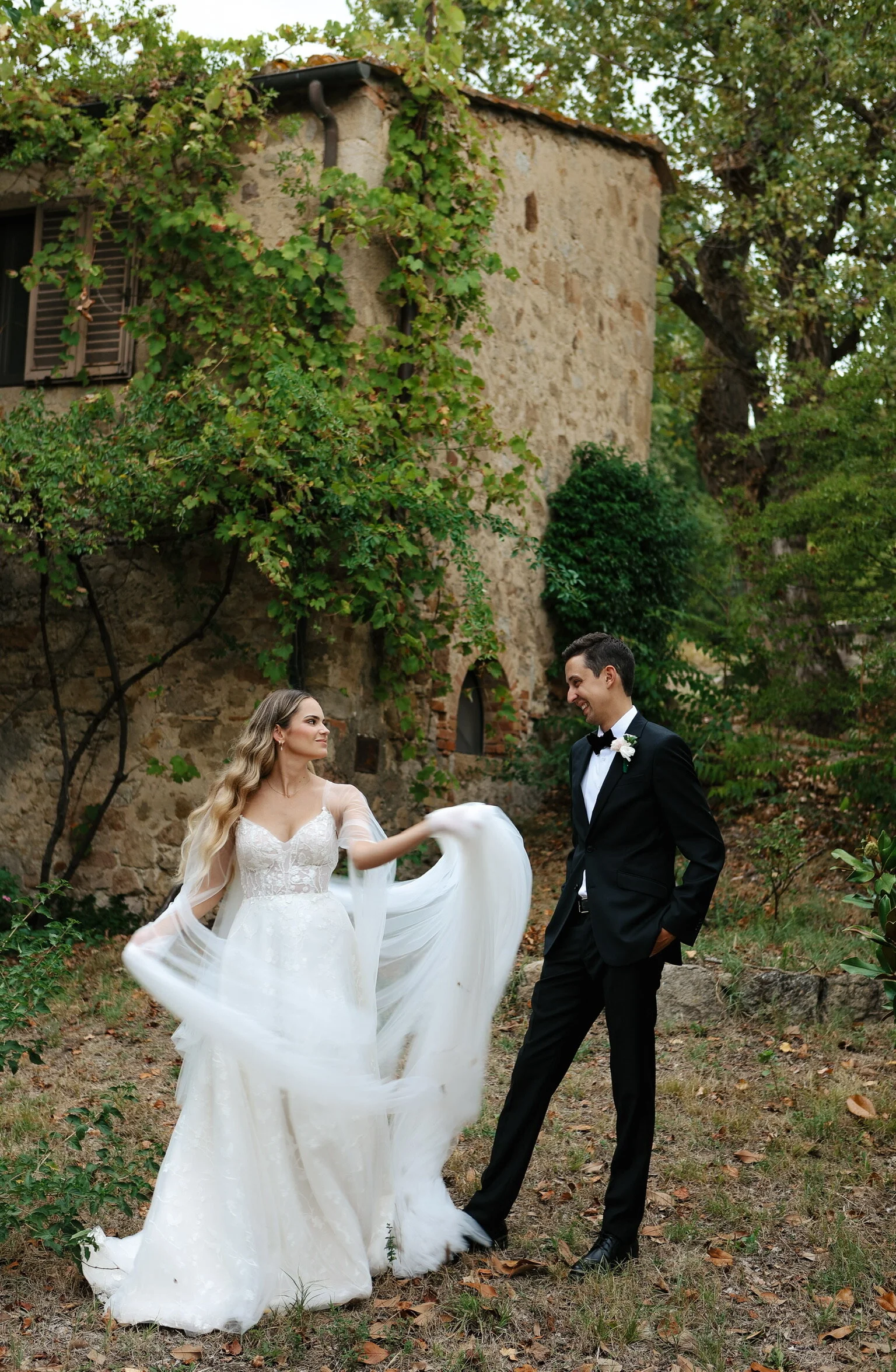 0B555076-2960-488B-863F-8273FEEA73AE