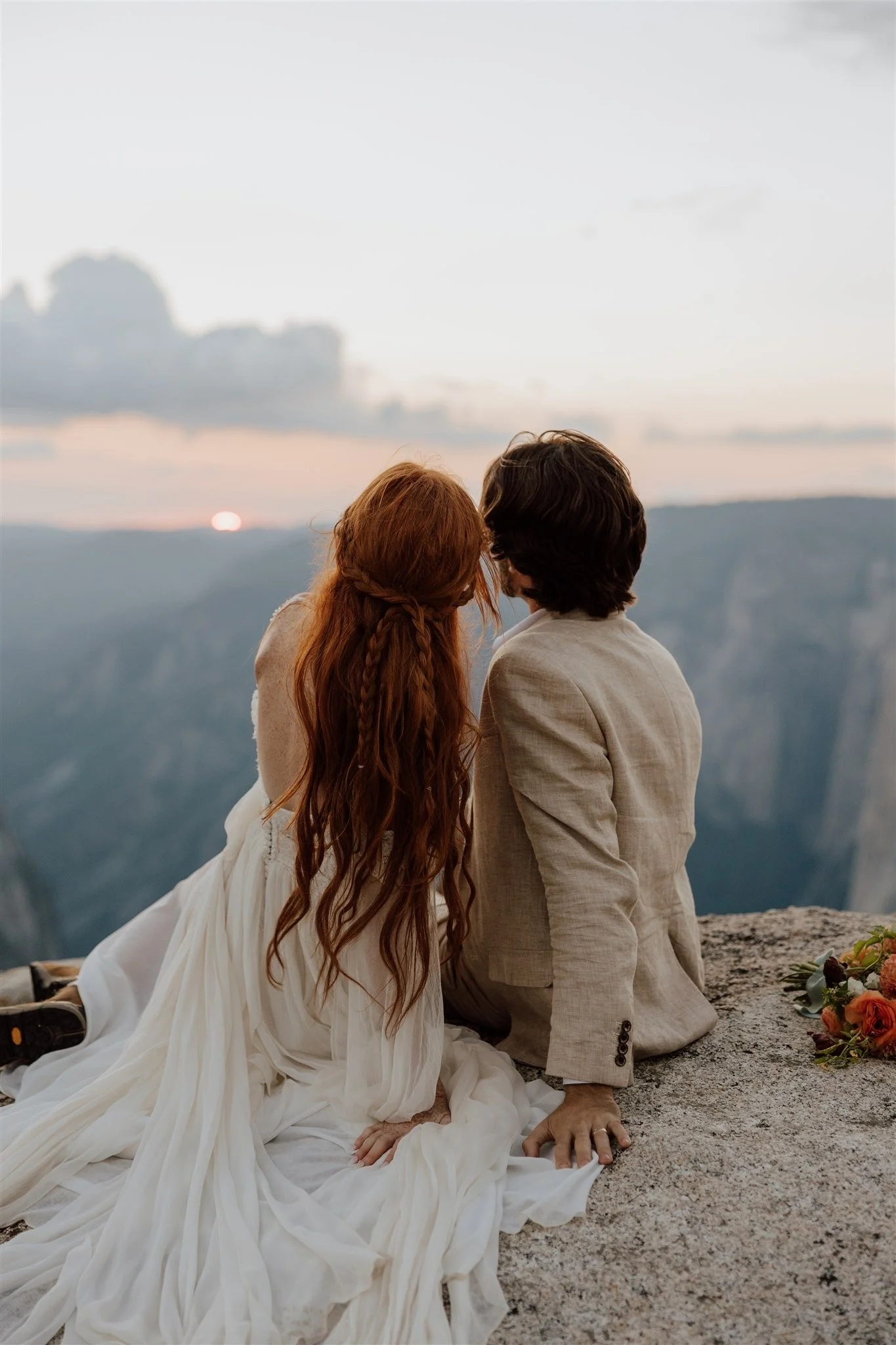 The ideal wedding dress for a Yosemite Taft Point elopement