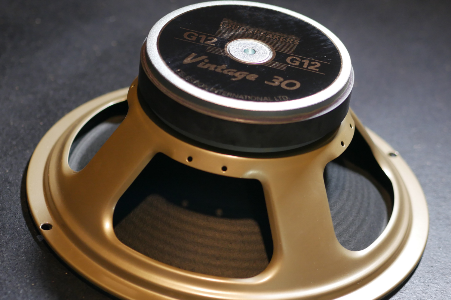 Celestion Vintage 30 12” 60W ceramic speaker Impulse Response 