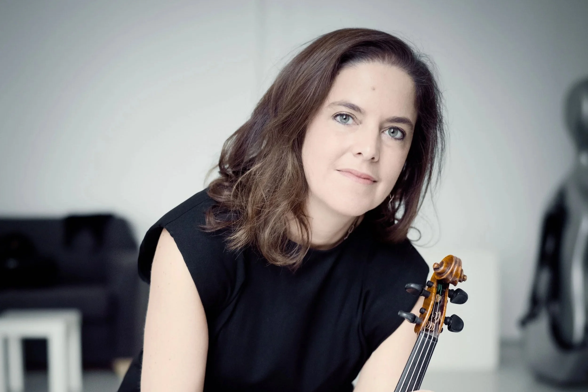 Olivia De Prato - violin