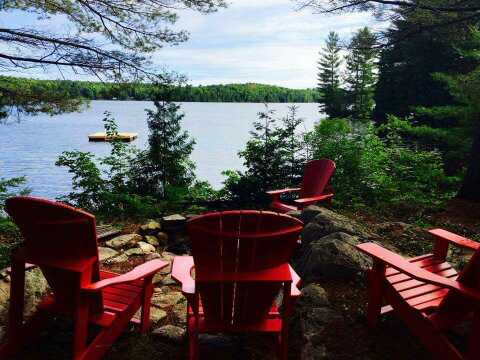 Lakeside Lounging at Contau Lake