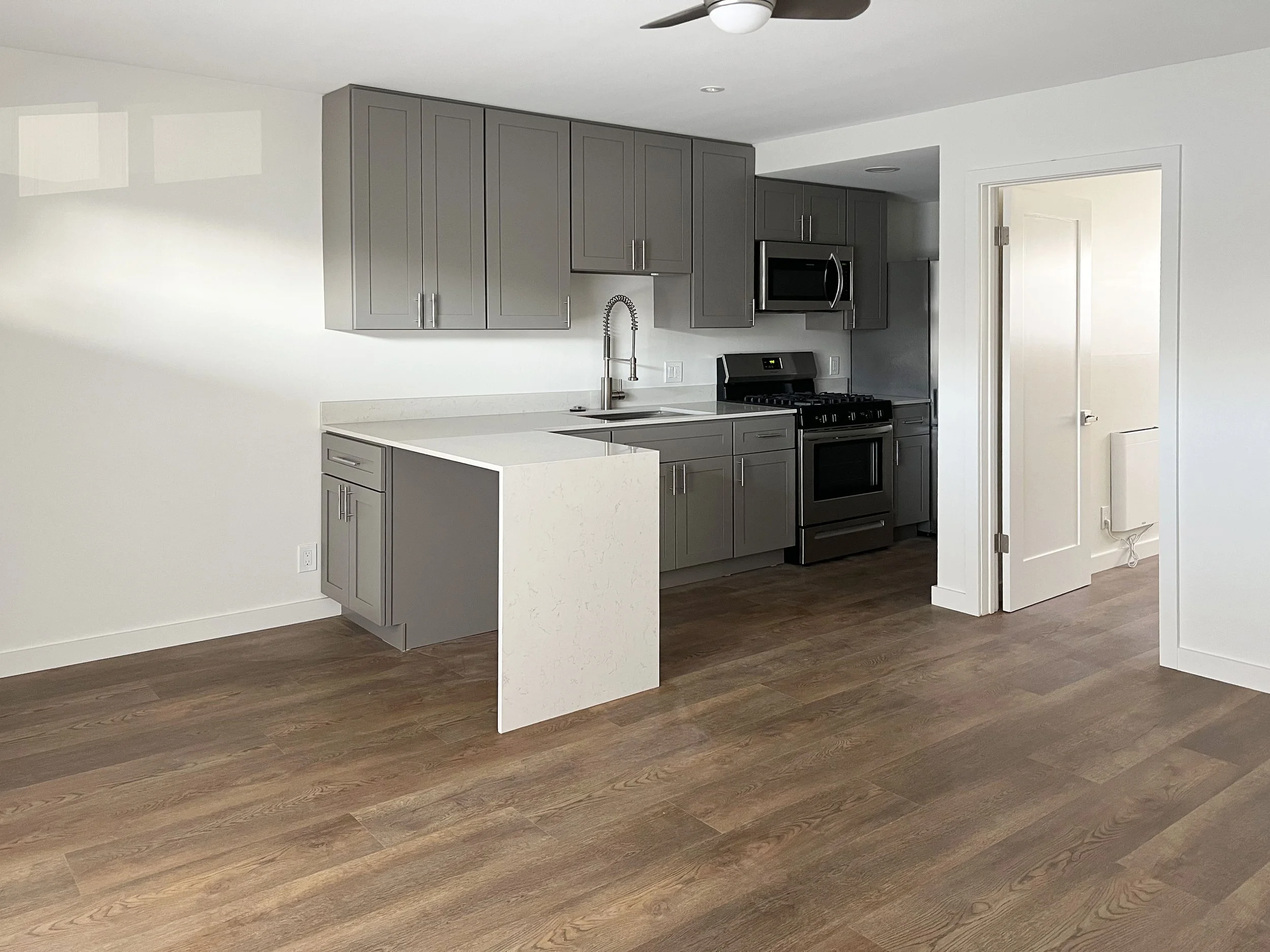 1427 9th St., # K, Santa Monica, CA 90401 