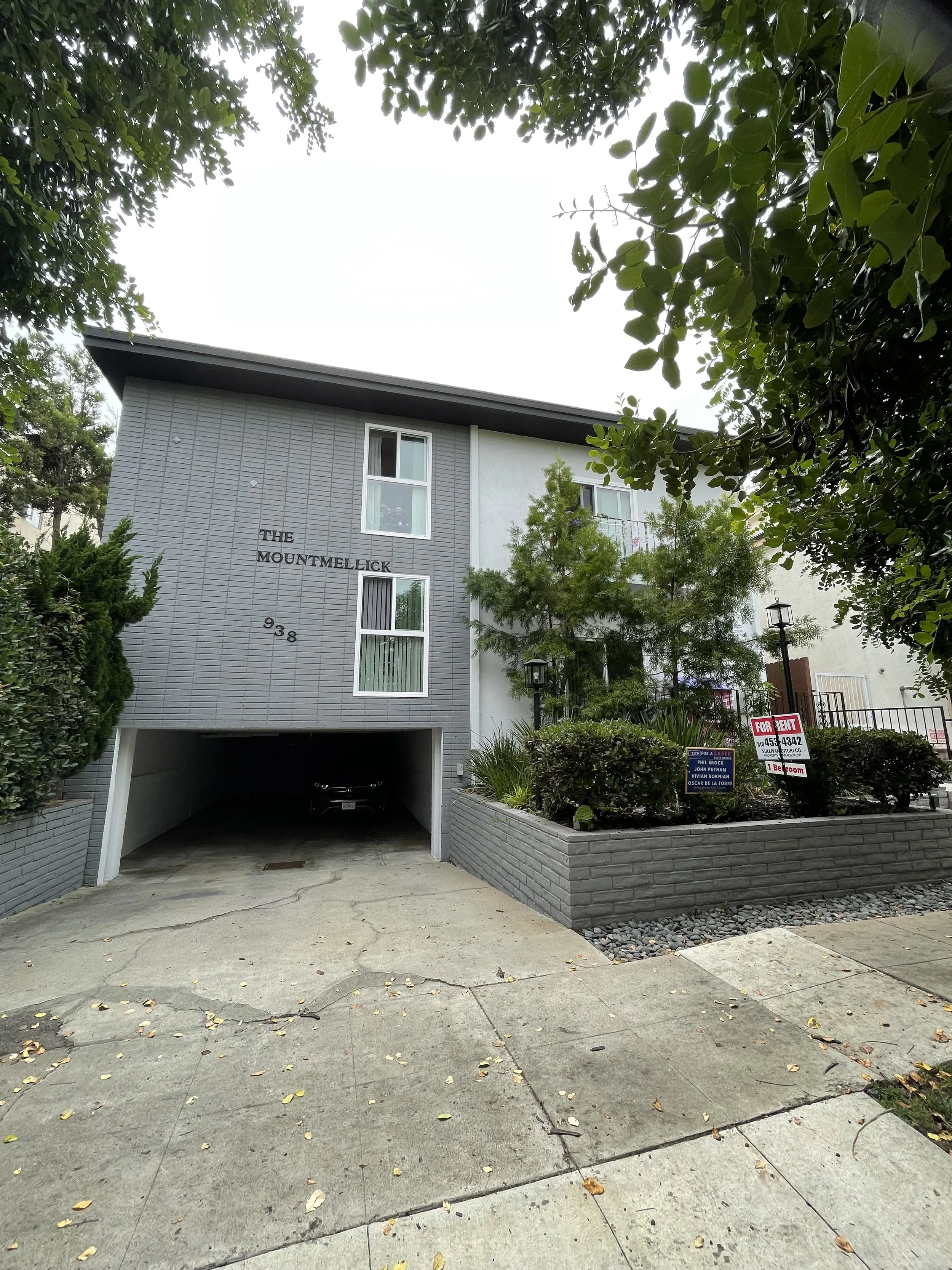 938 10th St., # 4, Santa Monica, CA 90403  