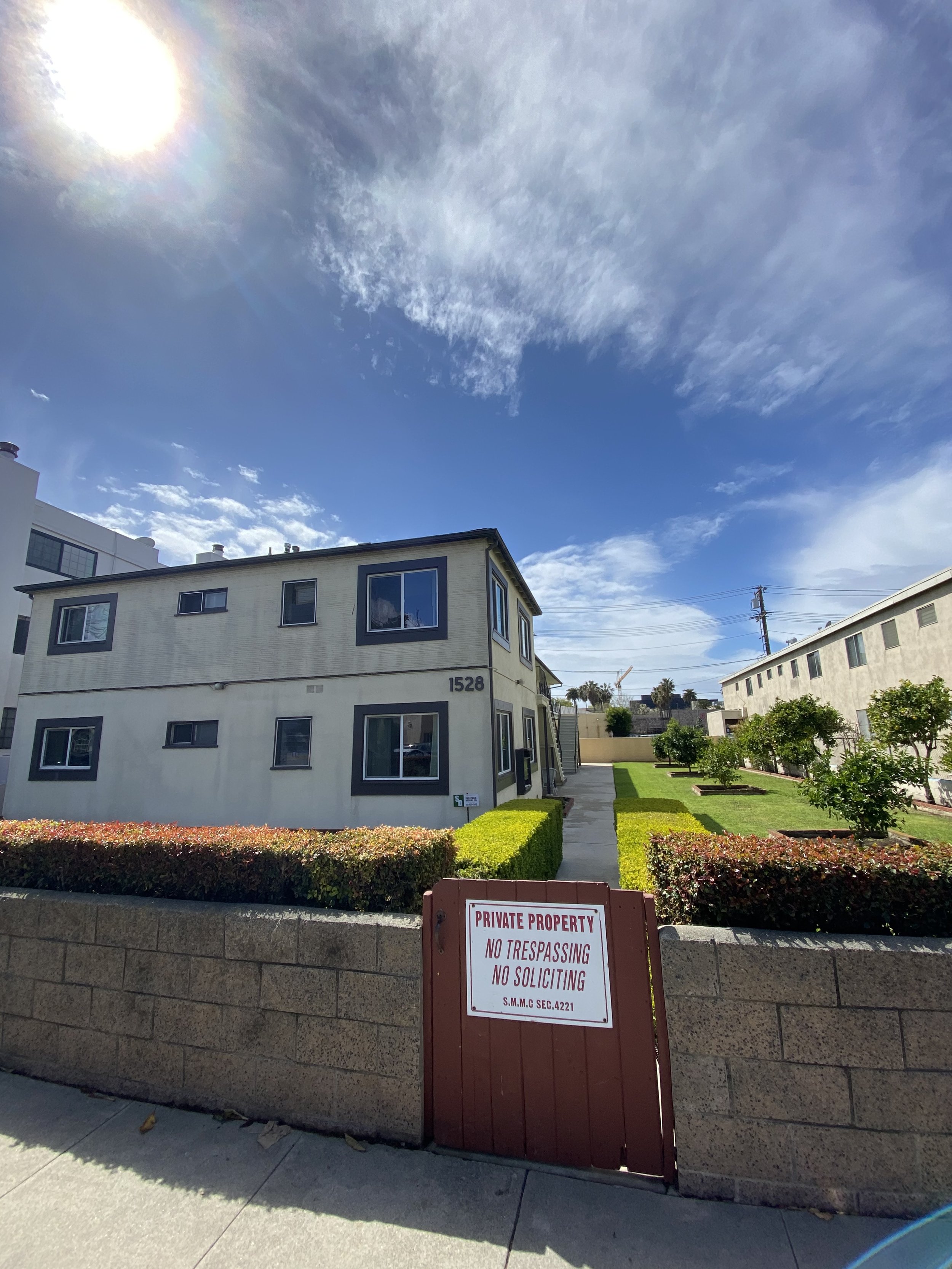 1528 9th St., # 6, Santa Monica, CA 90401