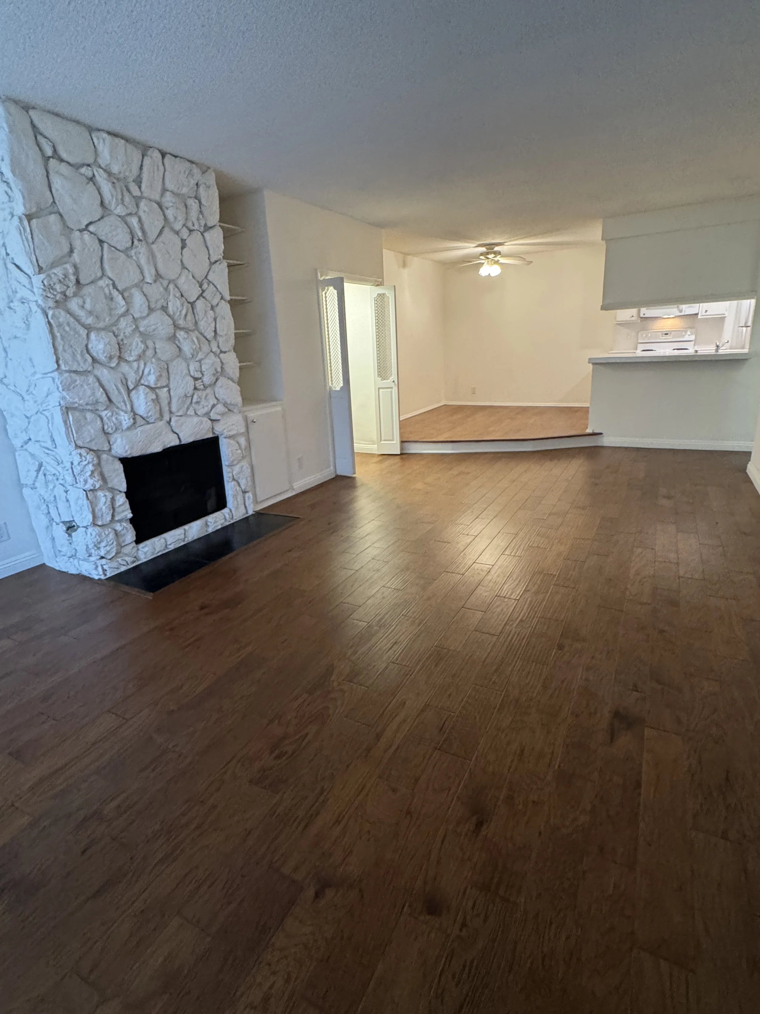 11935 Dorothy Street #203, Los Angeles, CA 90049 