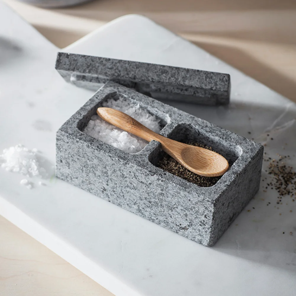 salt and pepper pinch pot granite.jpg