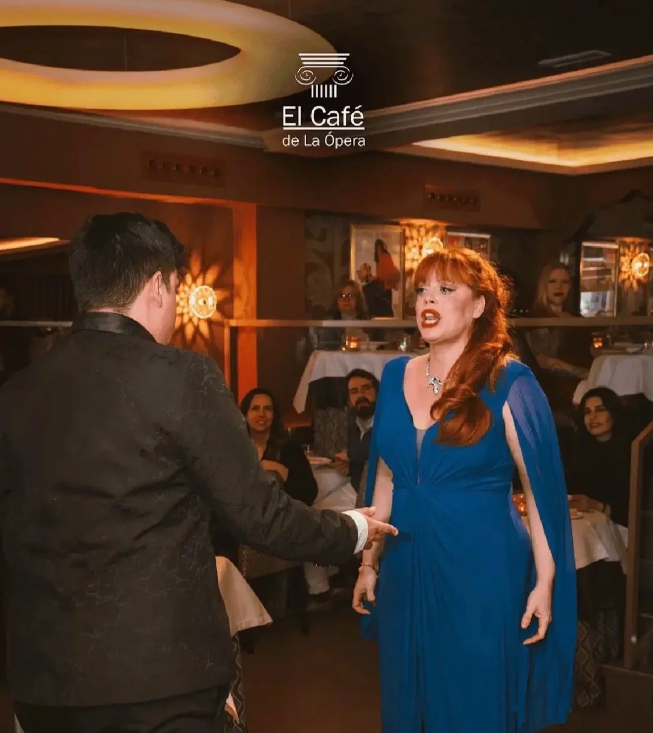 Una Cena Cantada Madrileña