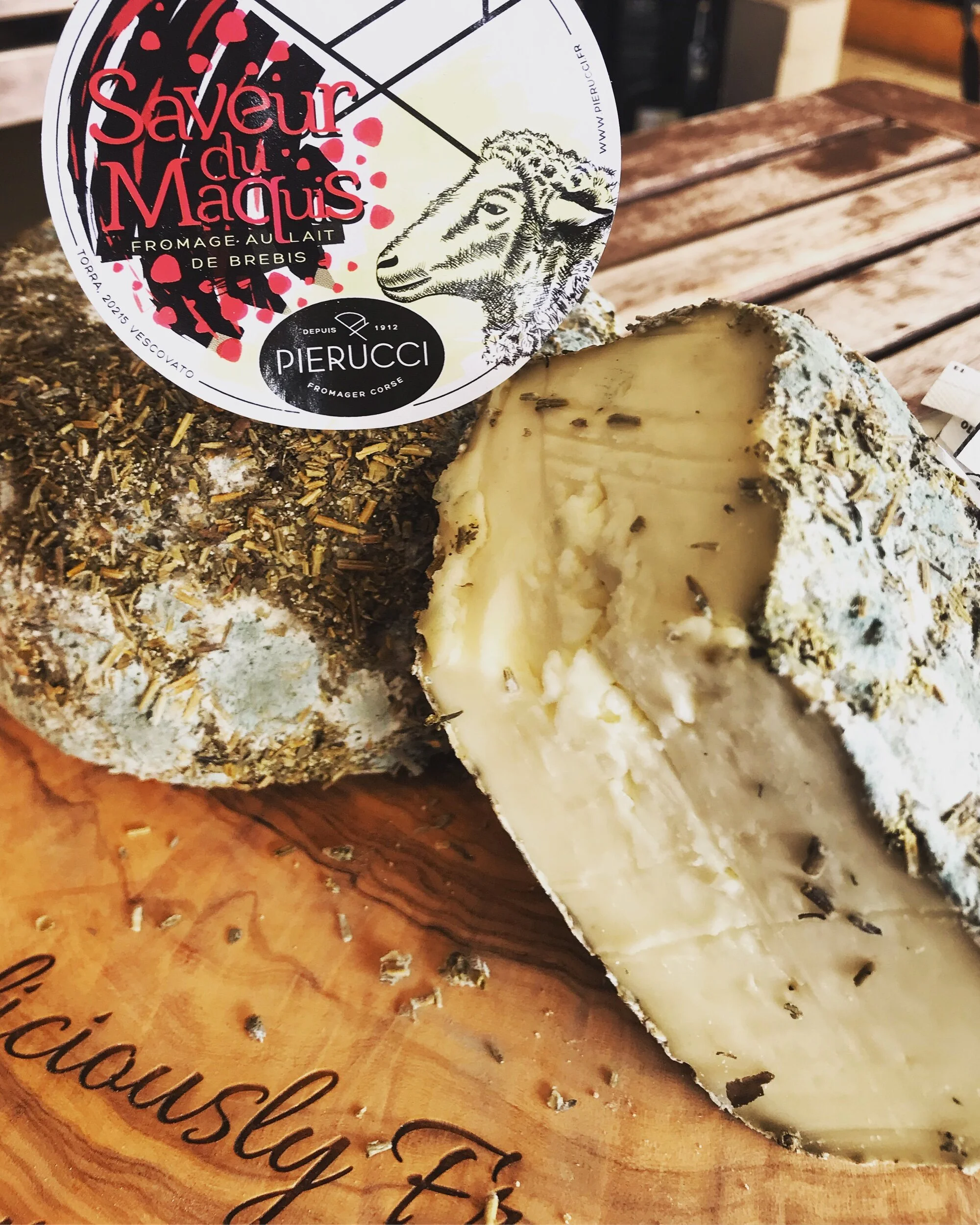 965E32E0-A067-4BBE-8037-07B99D8B8915