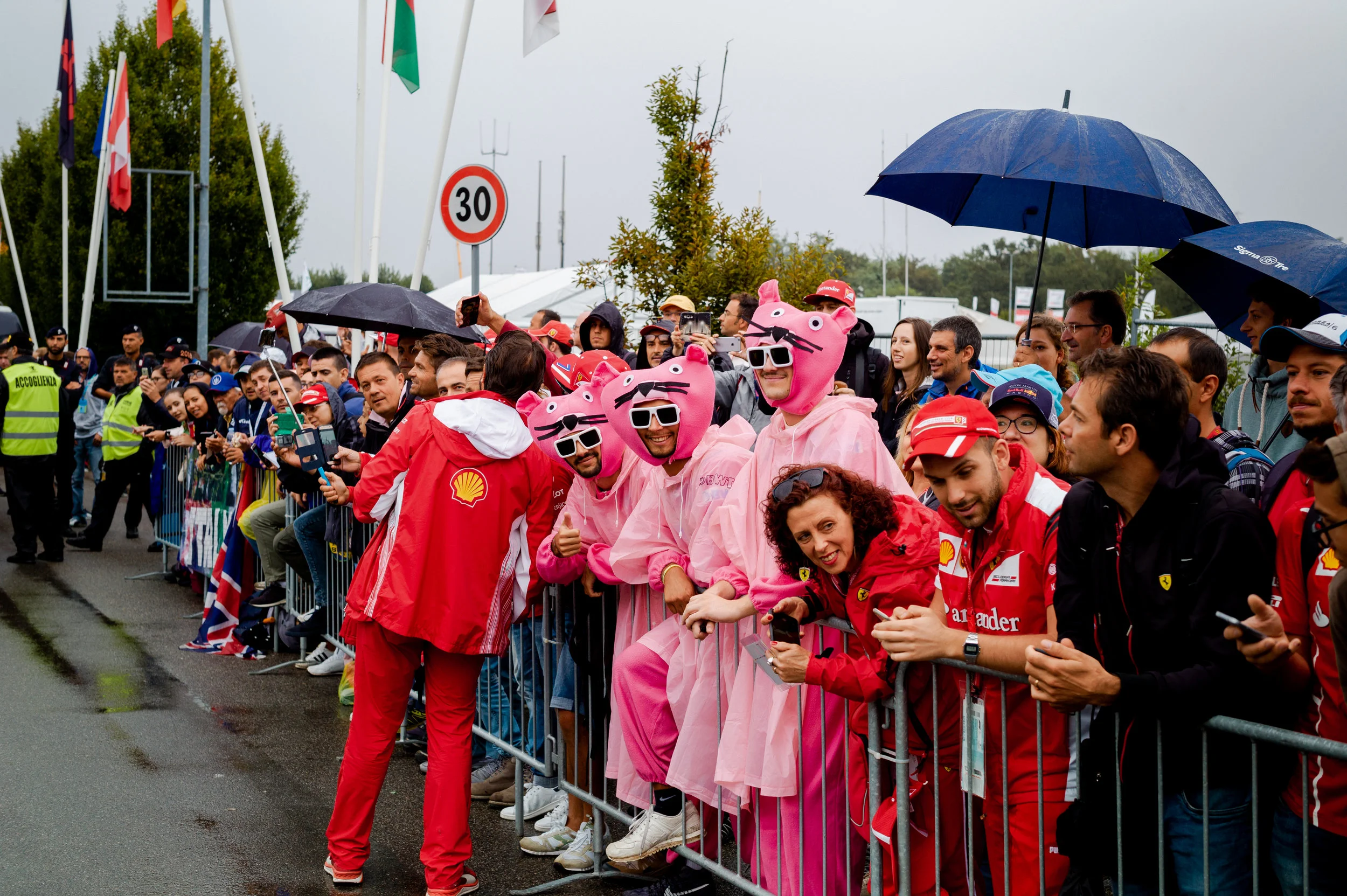 f12018_58_45848240784_o.jpg