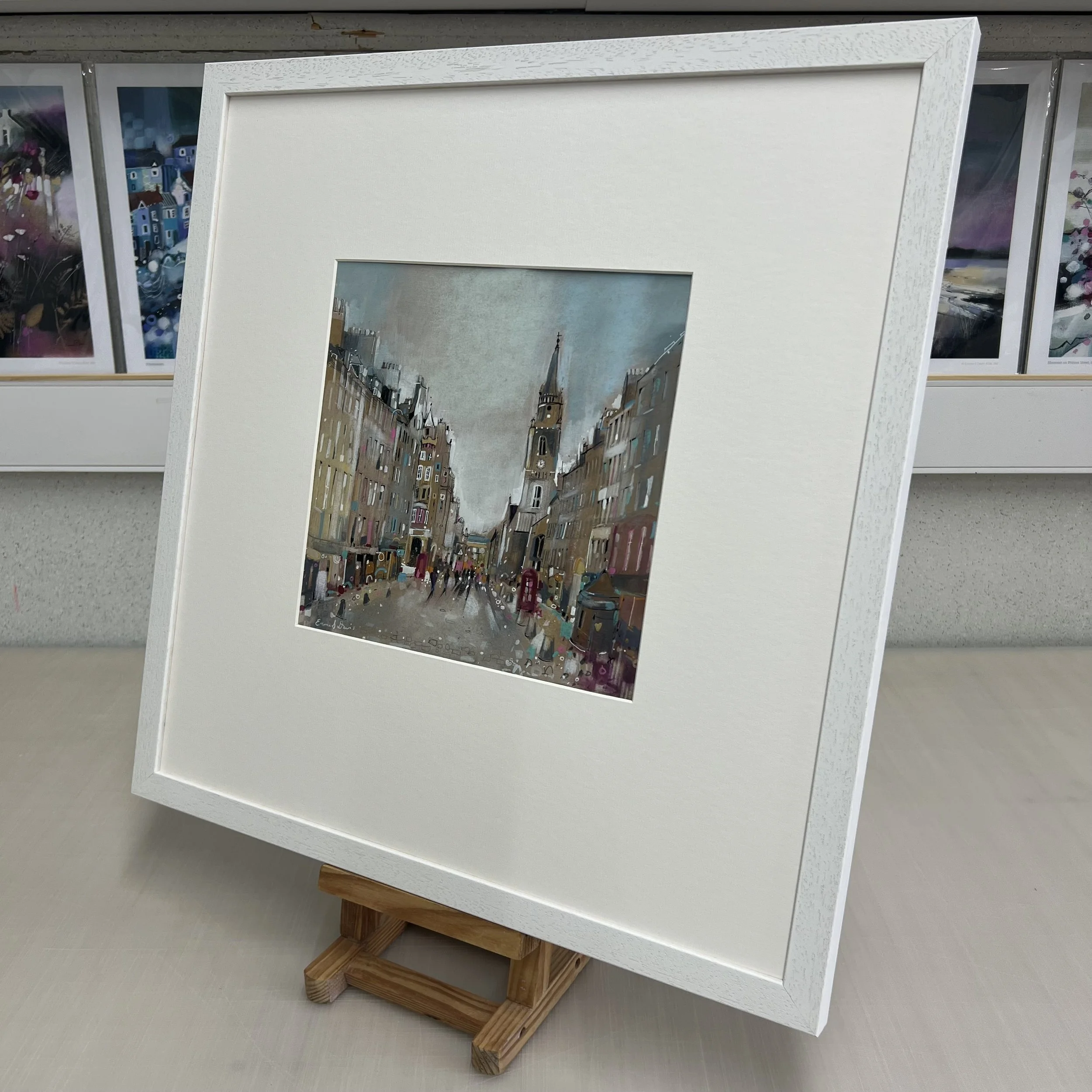 Royal Mile, Edinburgh by Emma S Davis – original mixed media artwork looking along the Royal Mile towards the Tron Kirk. Alternate view.