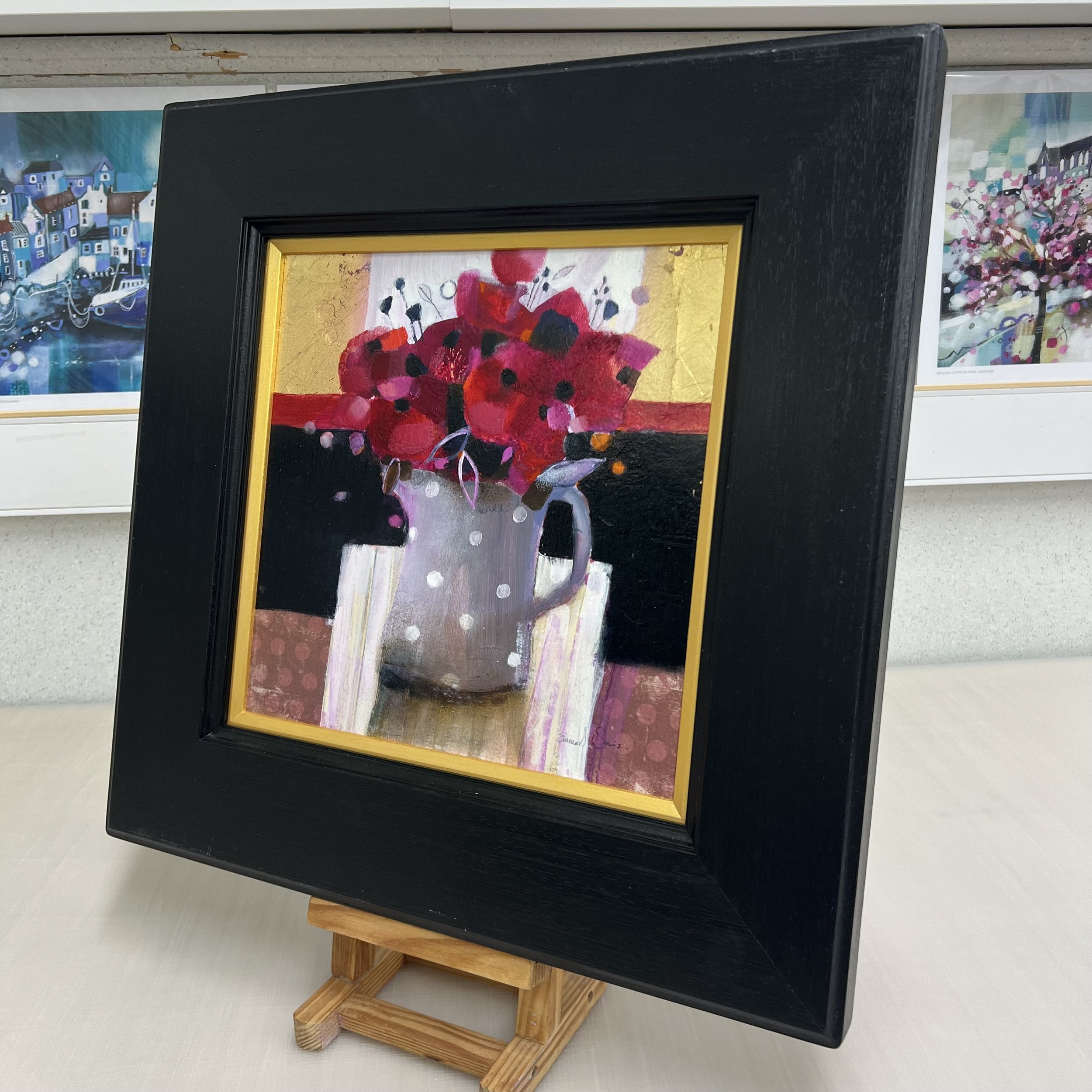 Poppies and Gold original oil and gold leaf floral painting by Scottish artist Emma S Davis featuring vibrant red poppies against a gold leaf background. Alternate view.