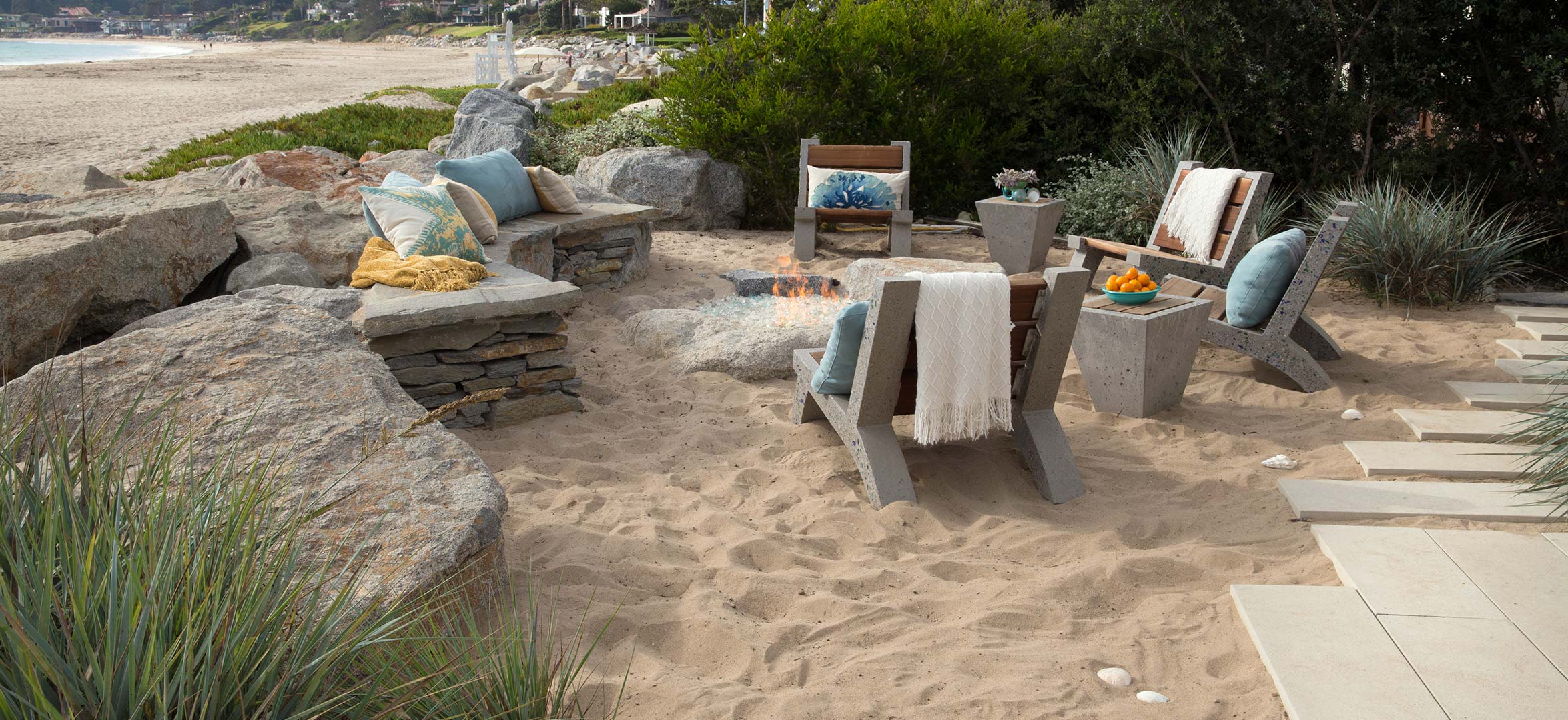 beach-retreat-firepit-2.jpg
