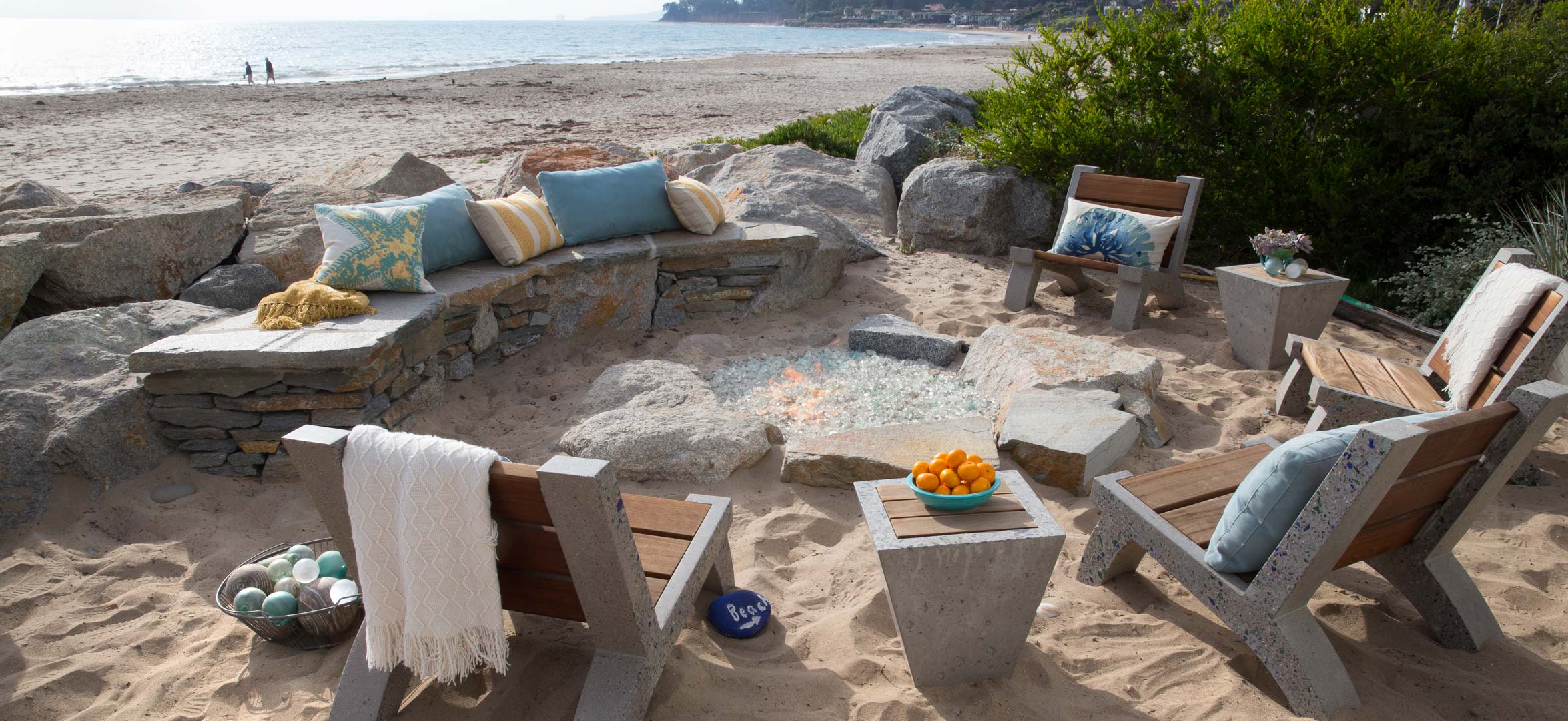 beach-retreat-firepit-water.jpg