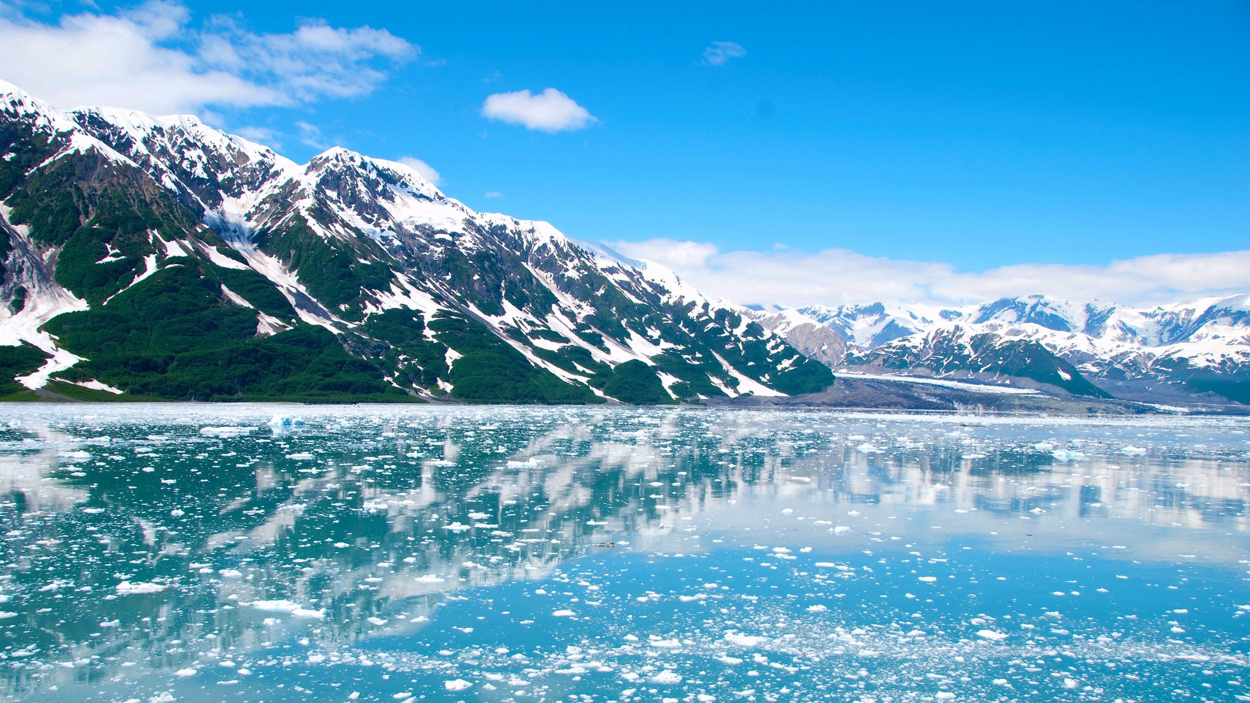 alaska_glacier_mountains_sky_108496_3840x2160.jpg