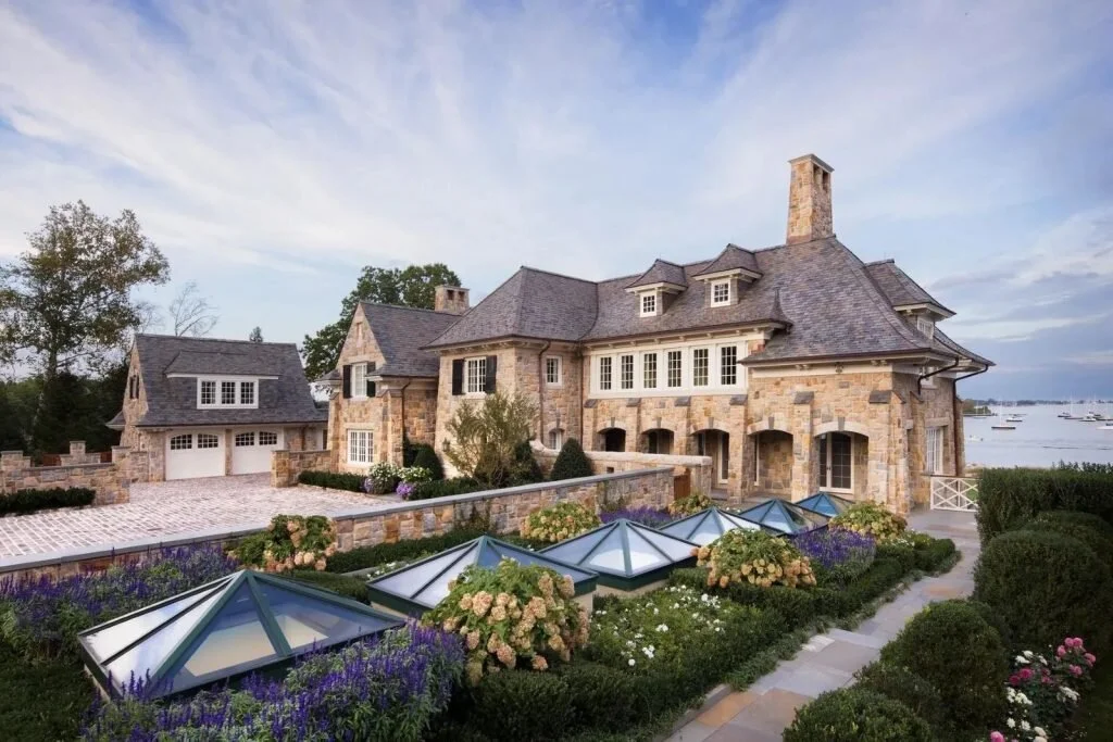 Inside A Georgian On Long Island Sound