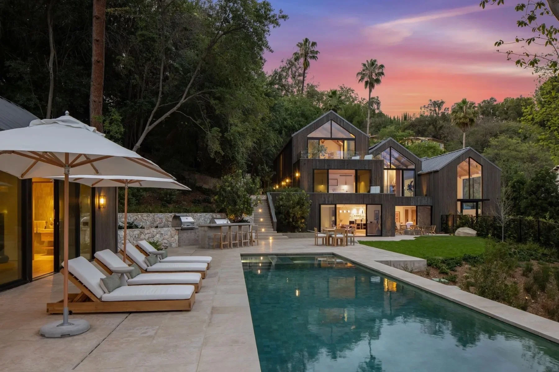 Luxury Lens: How much wealthier does buying a home earlier in life make you?
