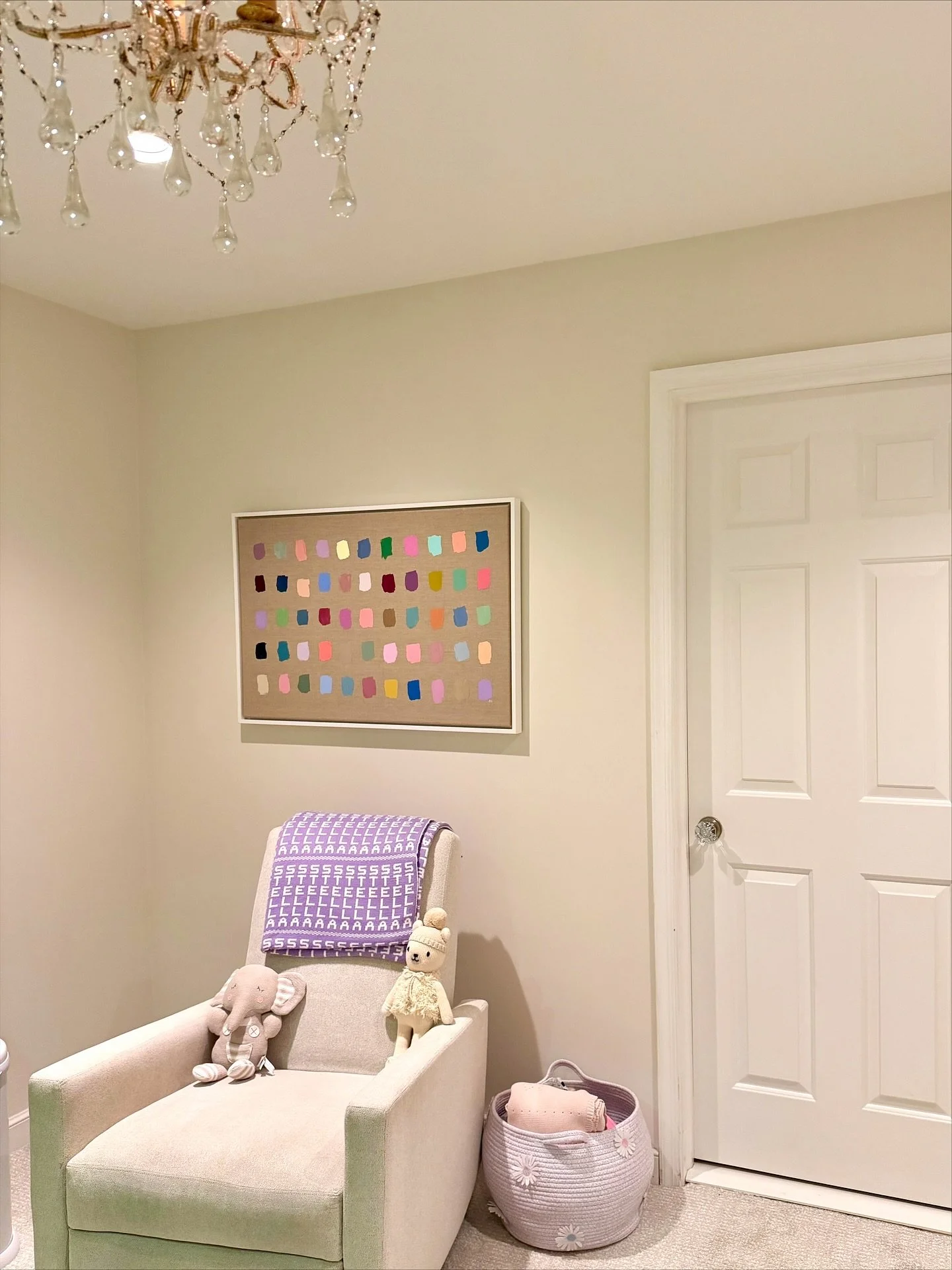 A palette swatch painting for my little muse Stella, just in time for her to learn her colors. 🎨🌈

And a mini ornament to decorate her future dollhouse. 

The best nursery/kid&rsquo;s room art is the kind that will grow with them.