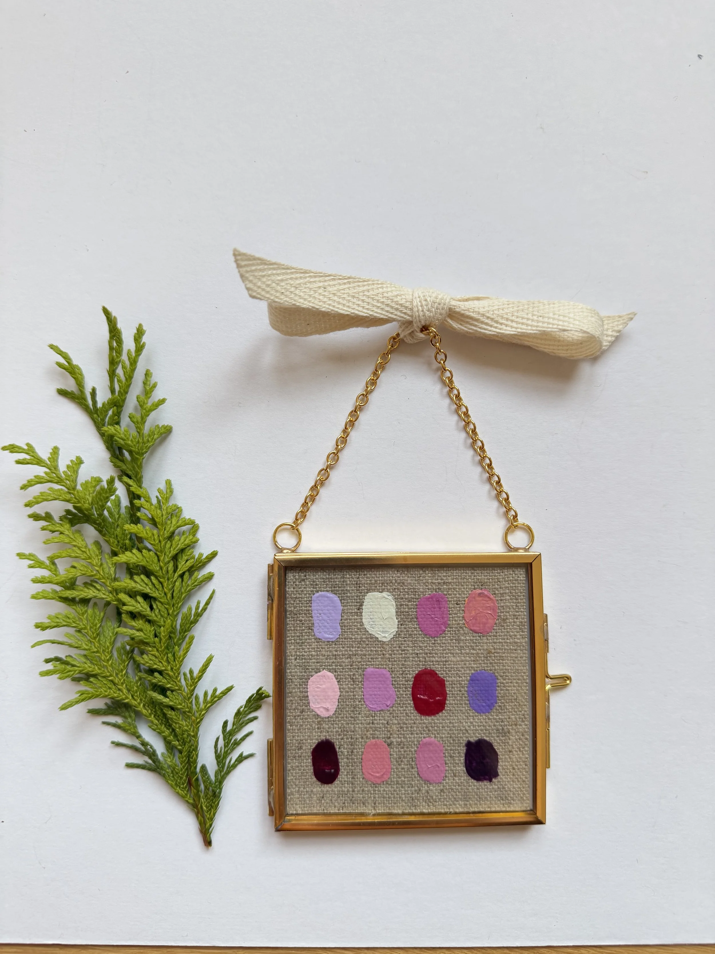 Palette Ornament Twelve