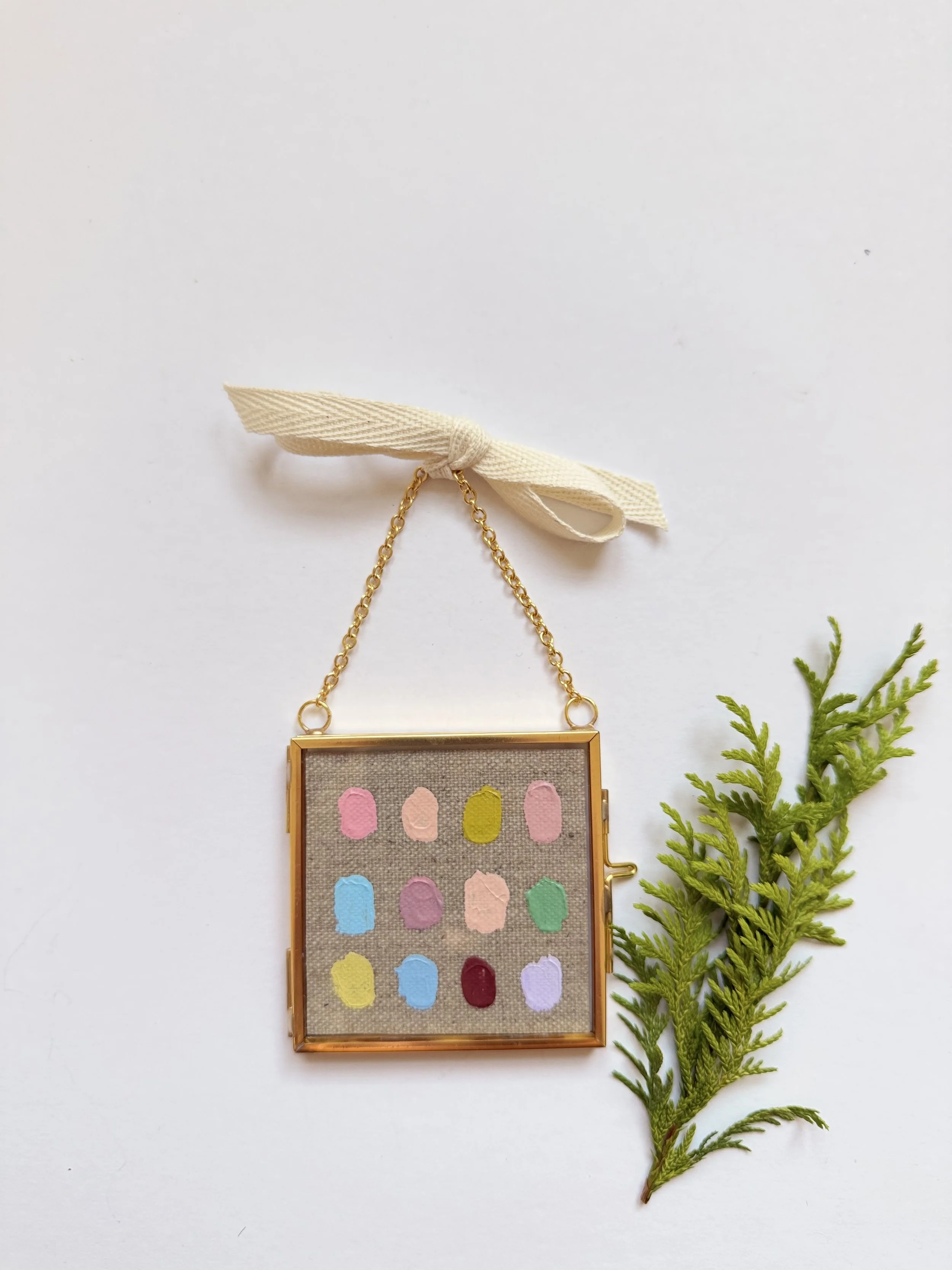 Palette Ornament Thirteen