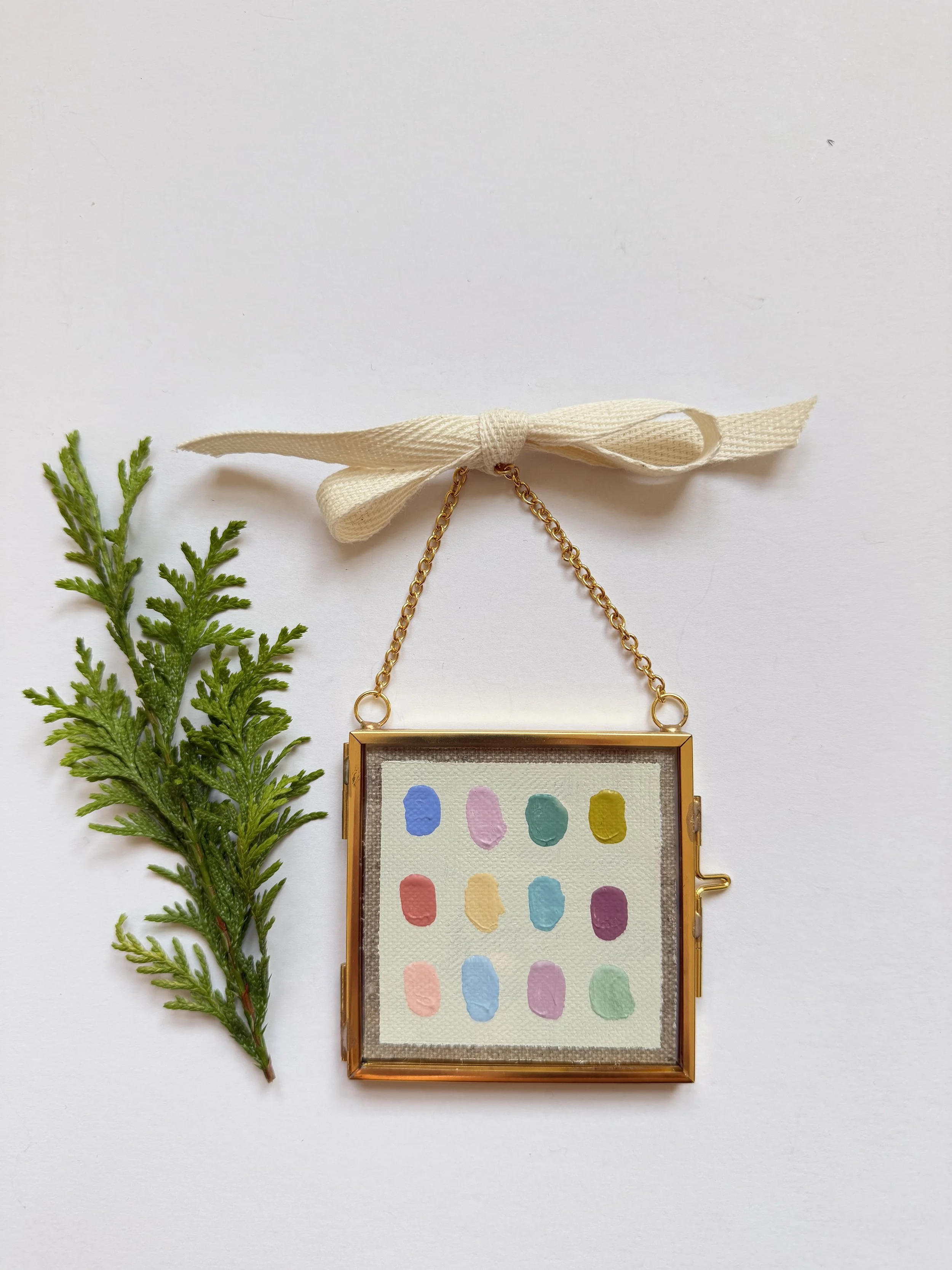 Palette Ornament Ten