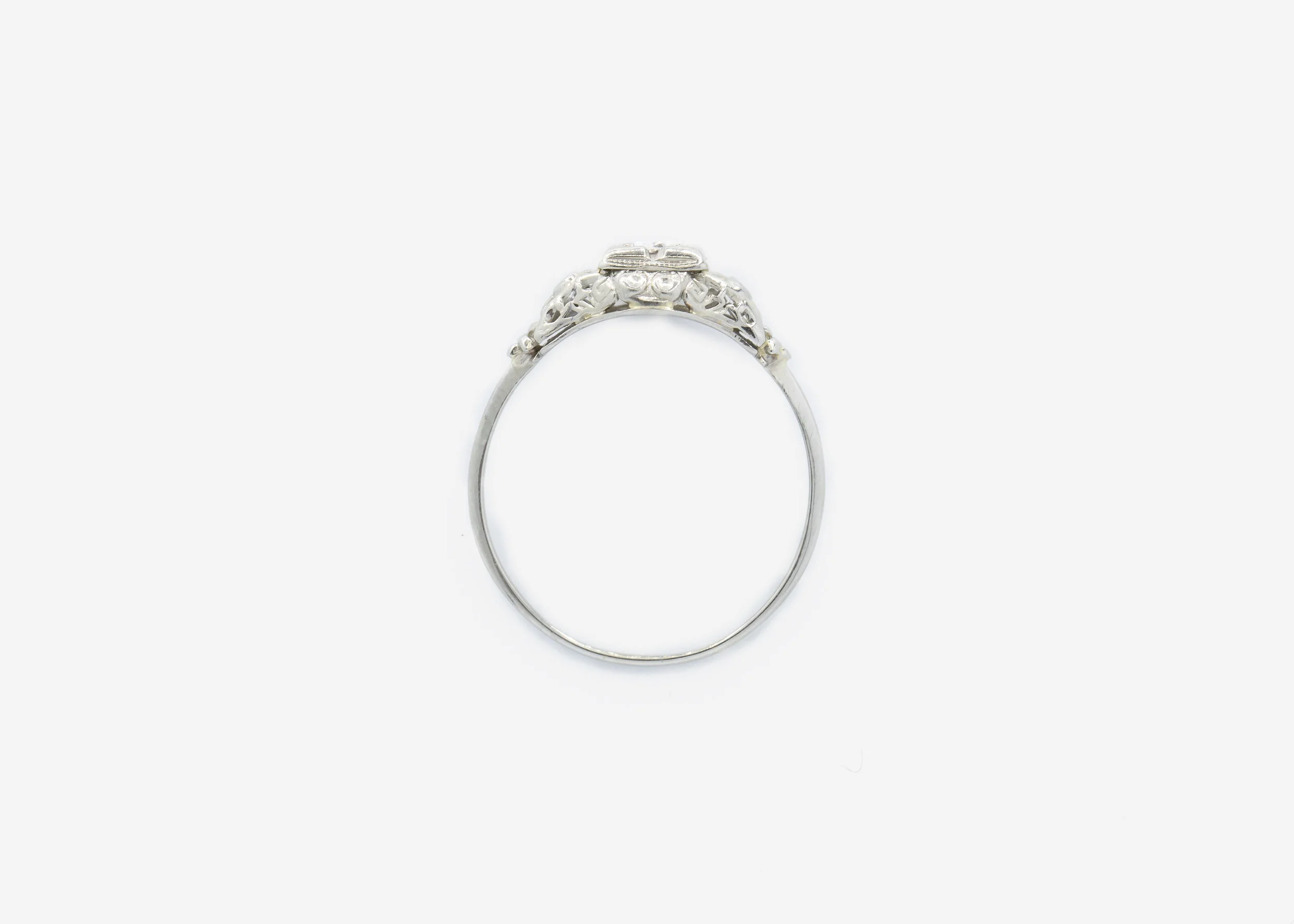 ring_11_round.jpg