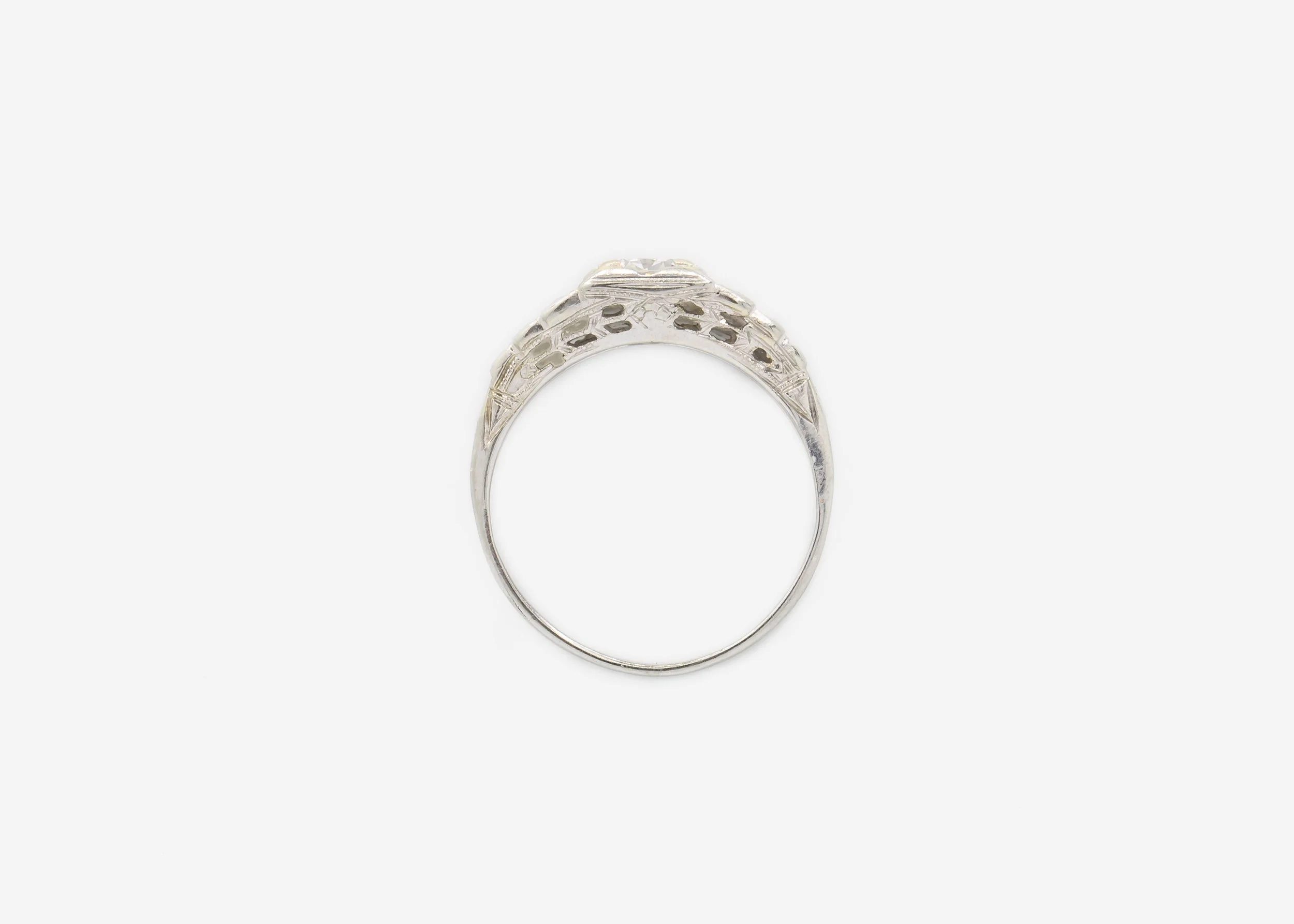 ring_5_round.jpg