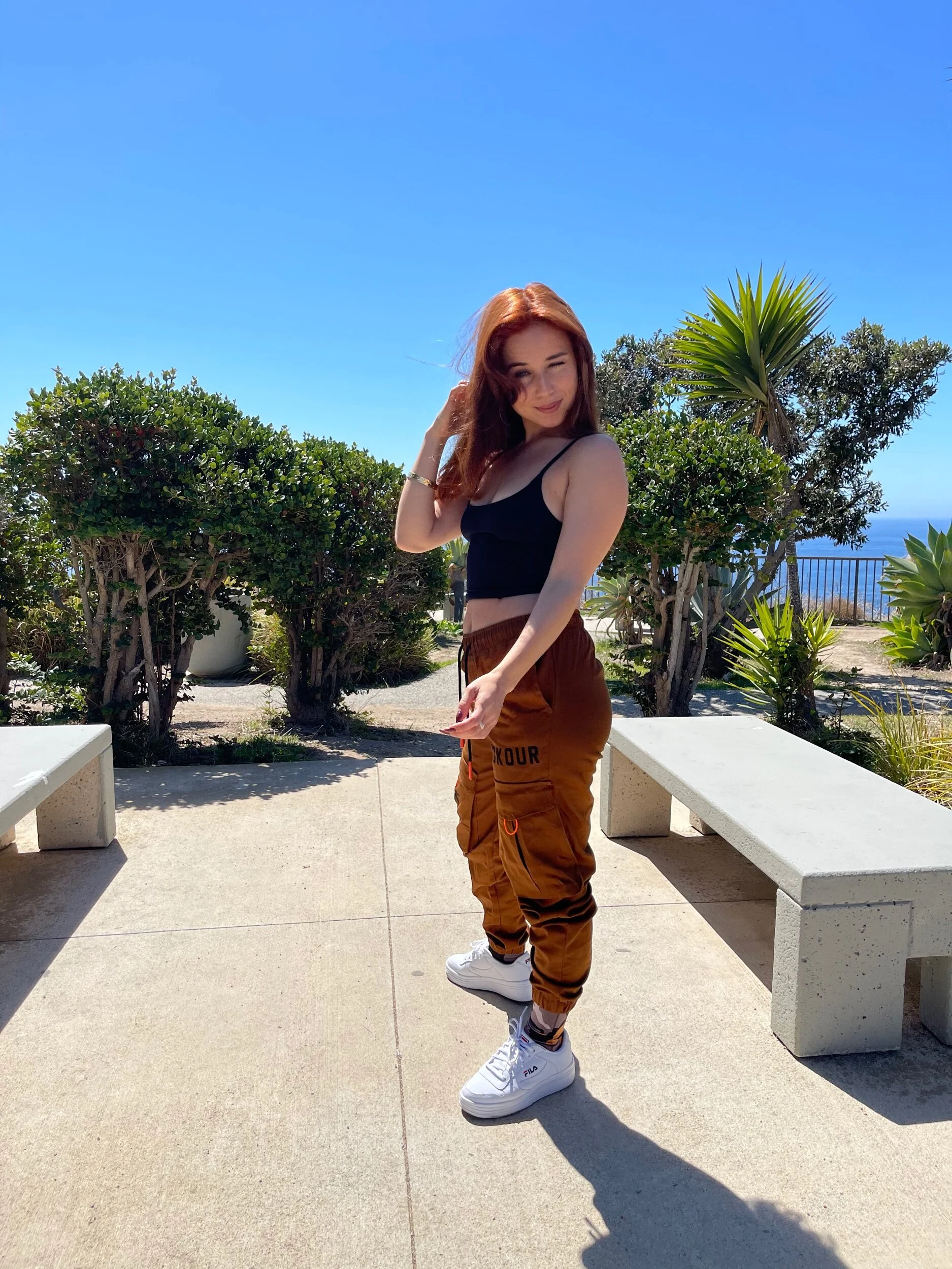 E57545FB-3AC4-433B-AD81-2F3517D54ACC