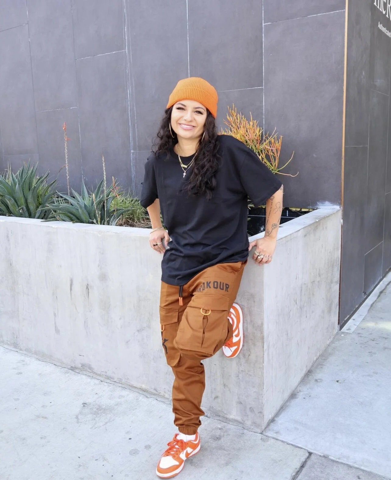 E8B27581-AB77-4B2B-97D9-90B9CE93CE71