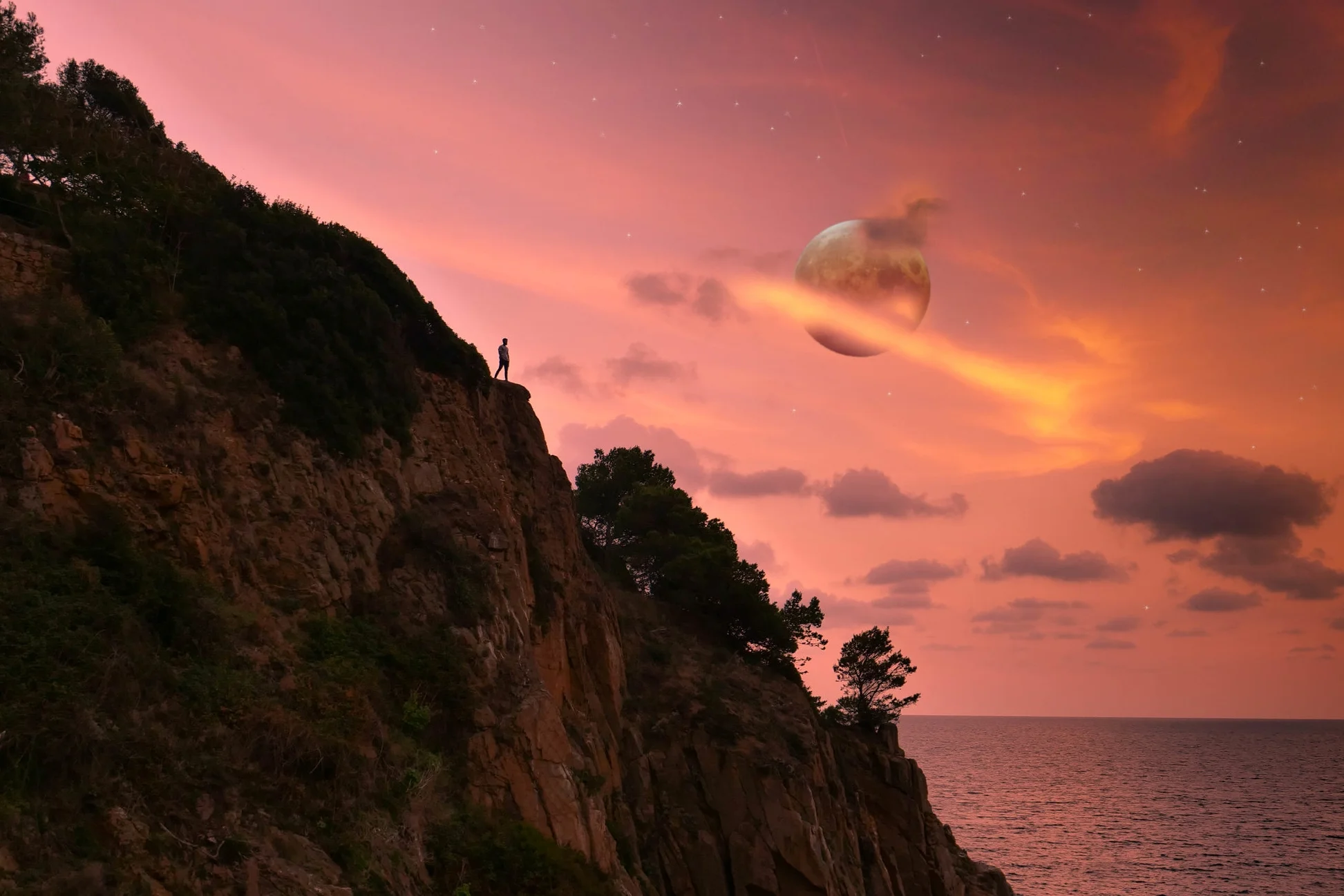 #nofilter image from secret spot in Tossa de Mar. Zero editing done, straight out of the camera :)